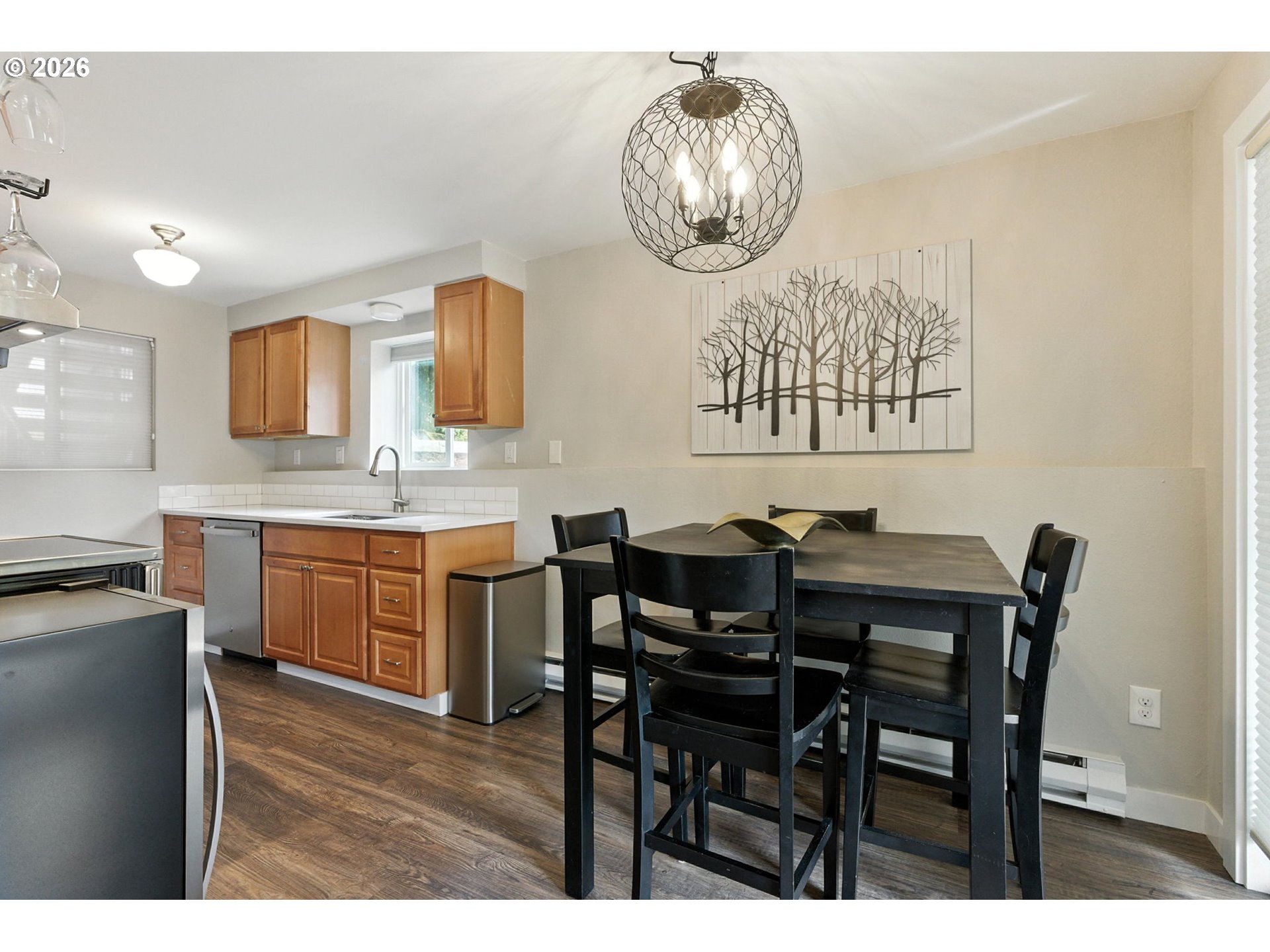 Photo #6: 220774833 Listing: Photo #6