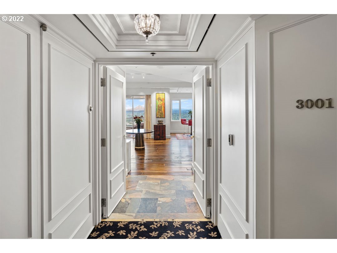 Photo #2: 22078160 Listing 
