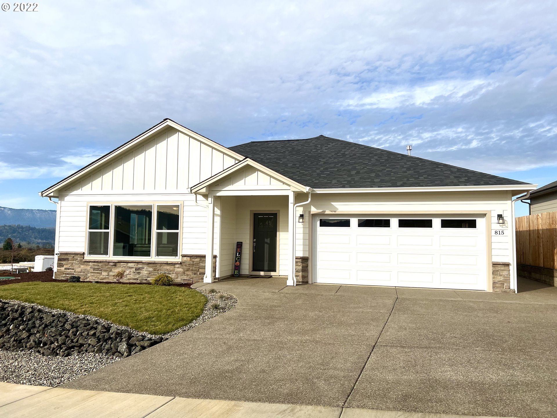 815 Durham AVE, Sutherlin, OR 97479