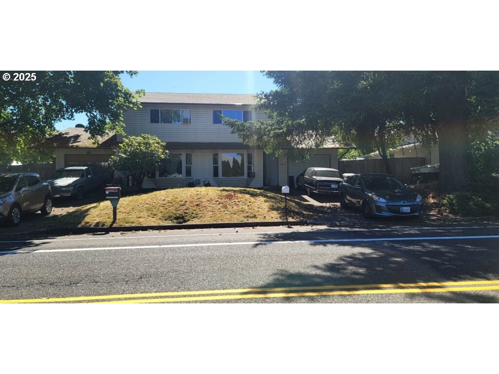 2634 S 7TH ST, Lebanon, OR, 97355