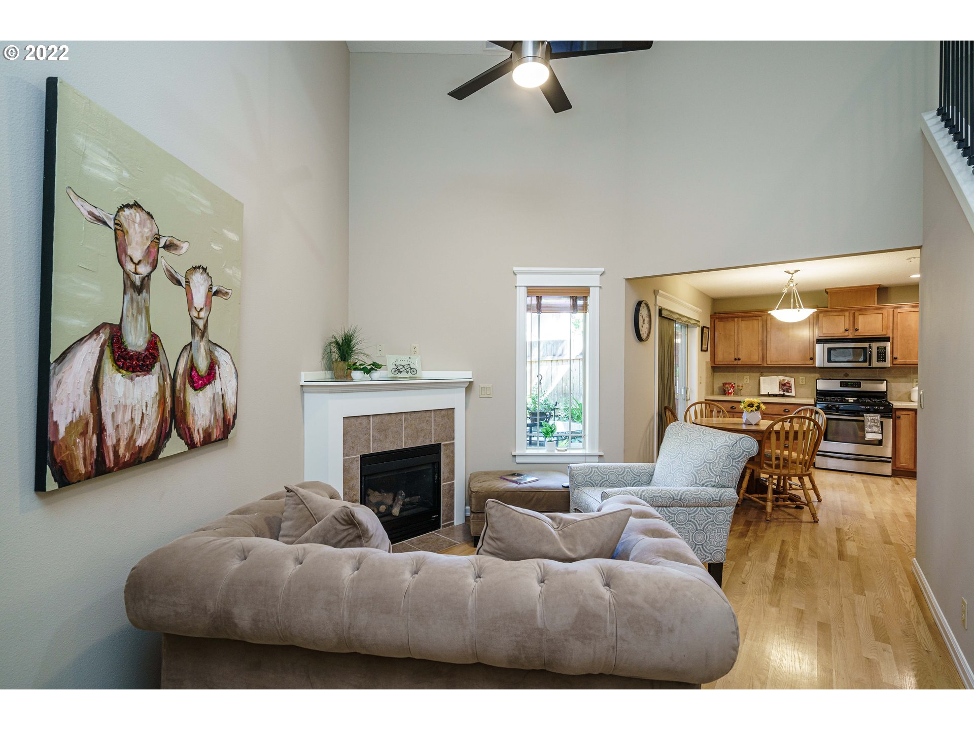 Photo #4: 22090456 Listing 