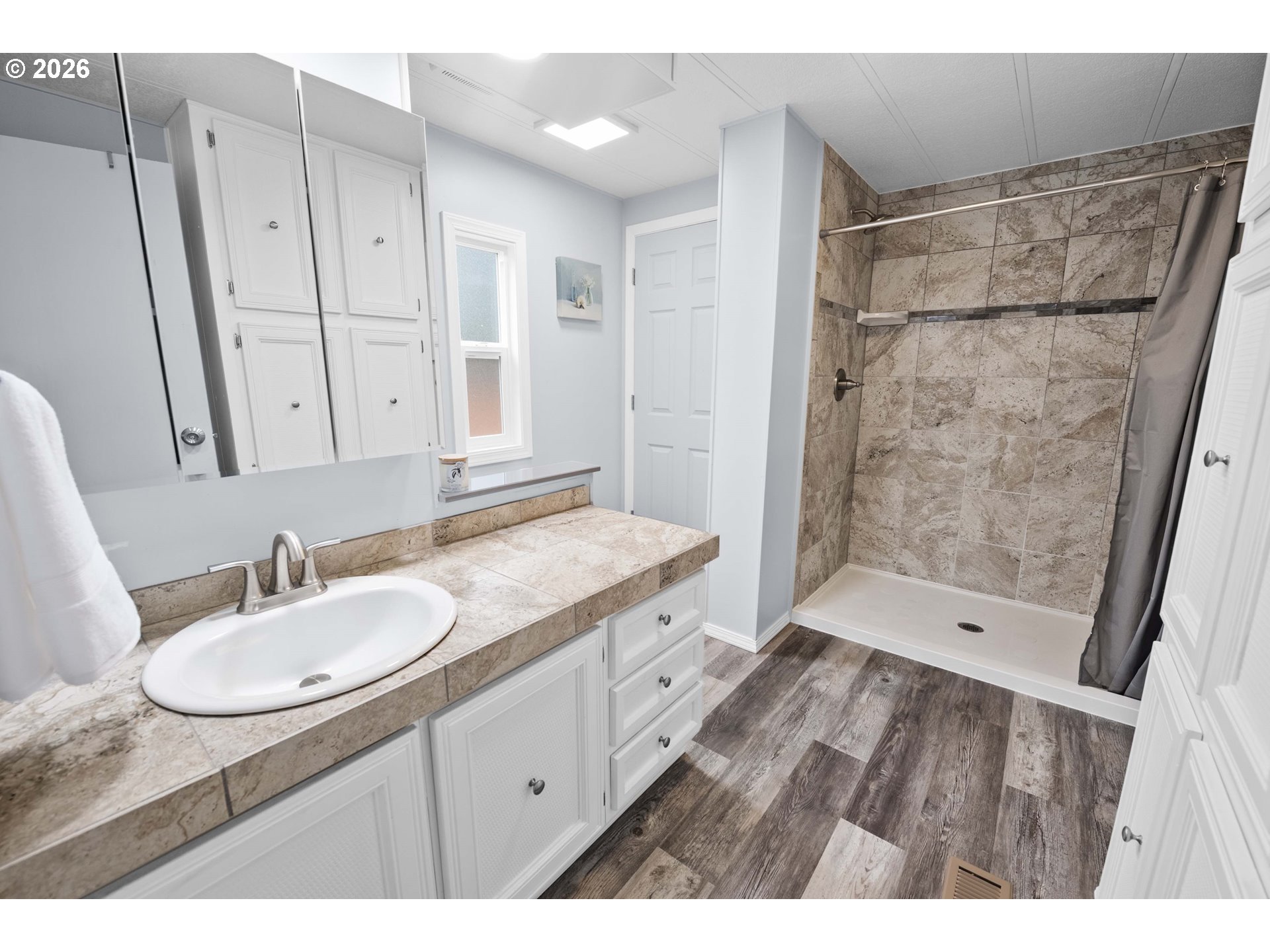 89695 Old Bog RD, Warrenton, OR, 97146