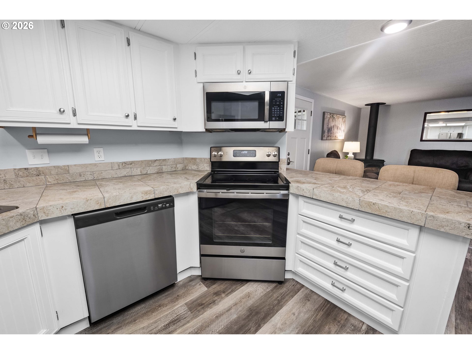 89695 Old Bog RD, Warrenton, OR, 97146