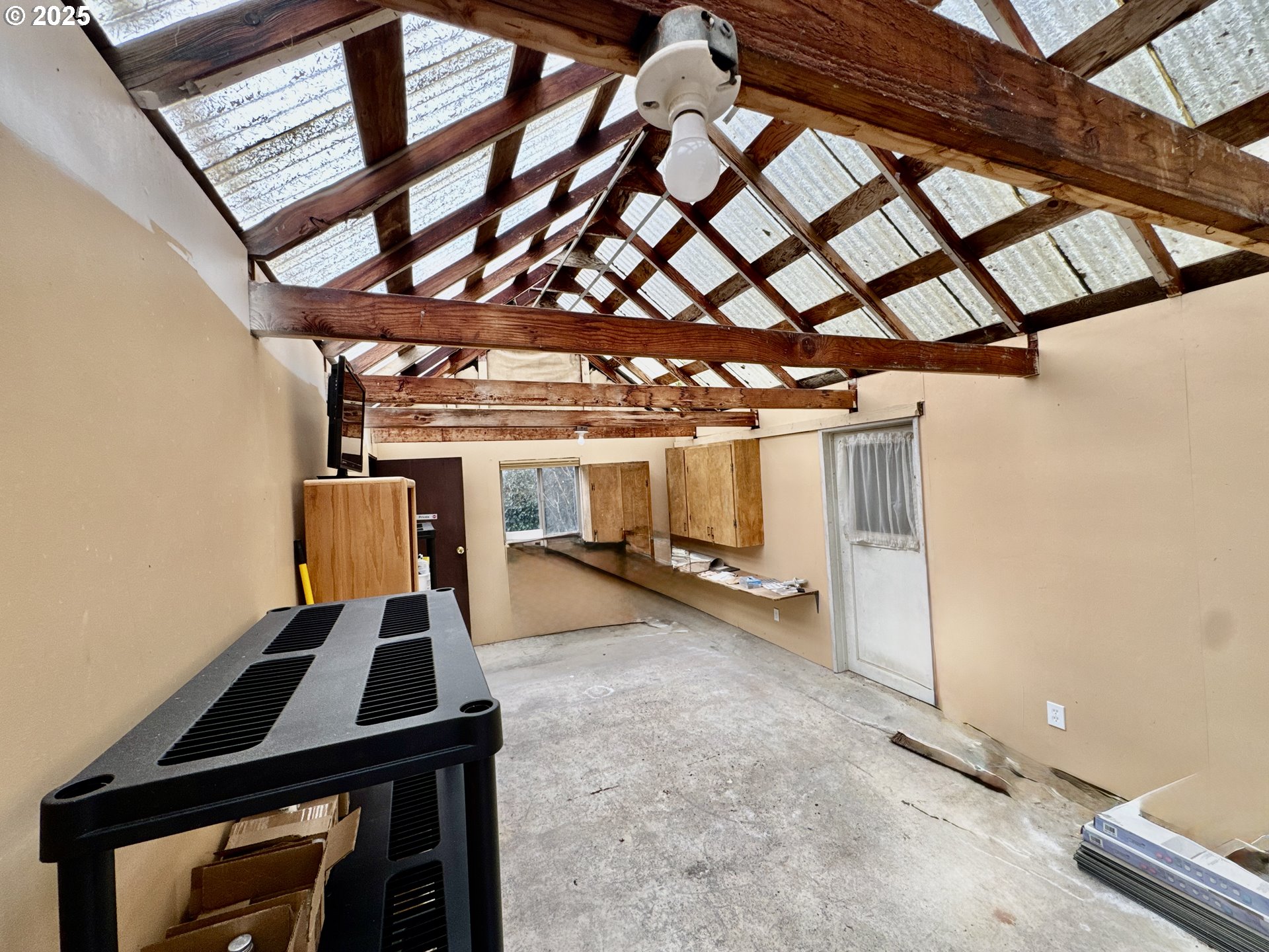 99268 WINCHUCK RIVER RD, Brookings, OR, 97415