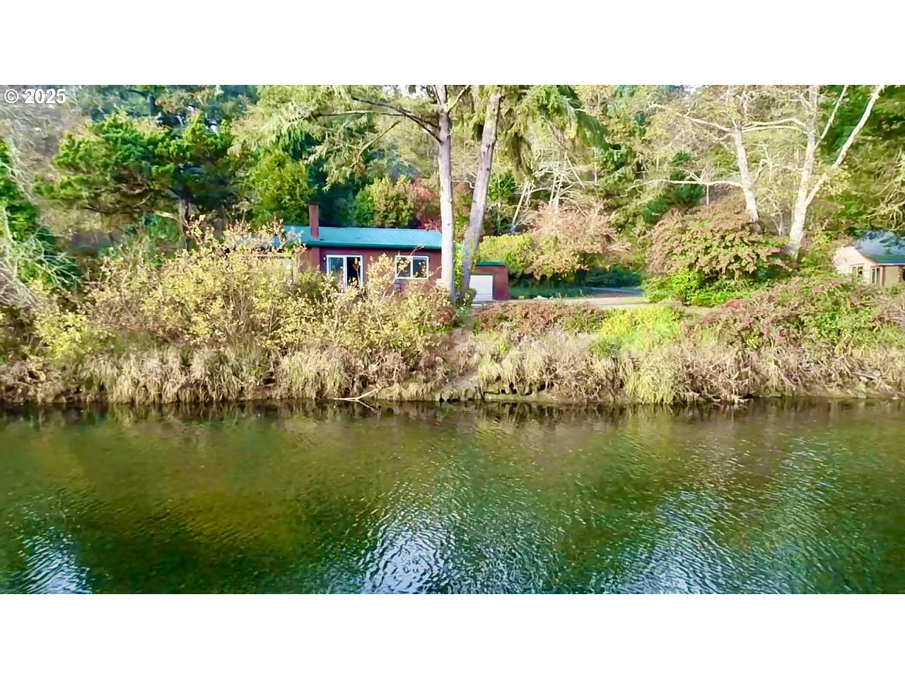 99268 WINCHUCK RIVER RD, Brookings, OR, 97415