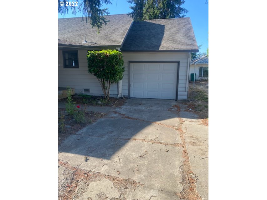 2742 19TH PL, Forest Grove, OR 97116