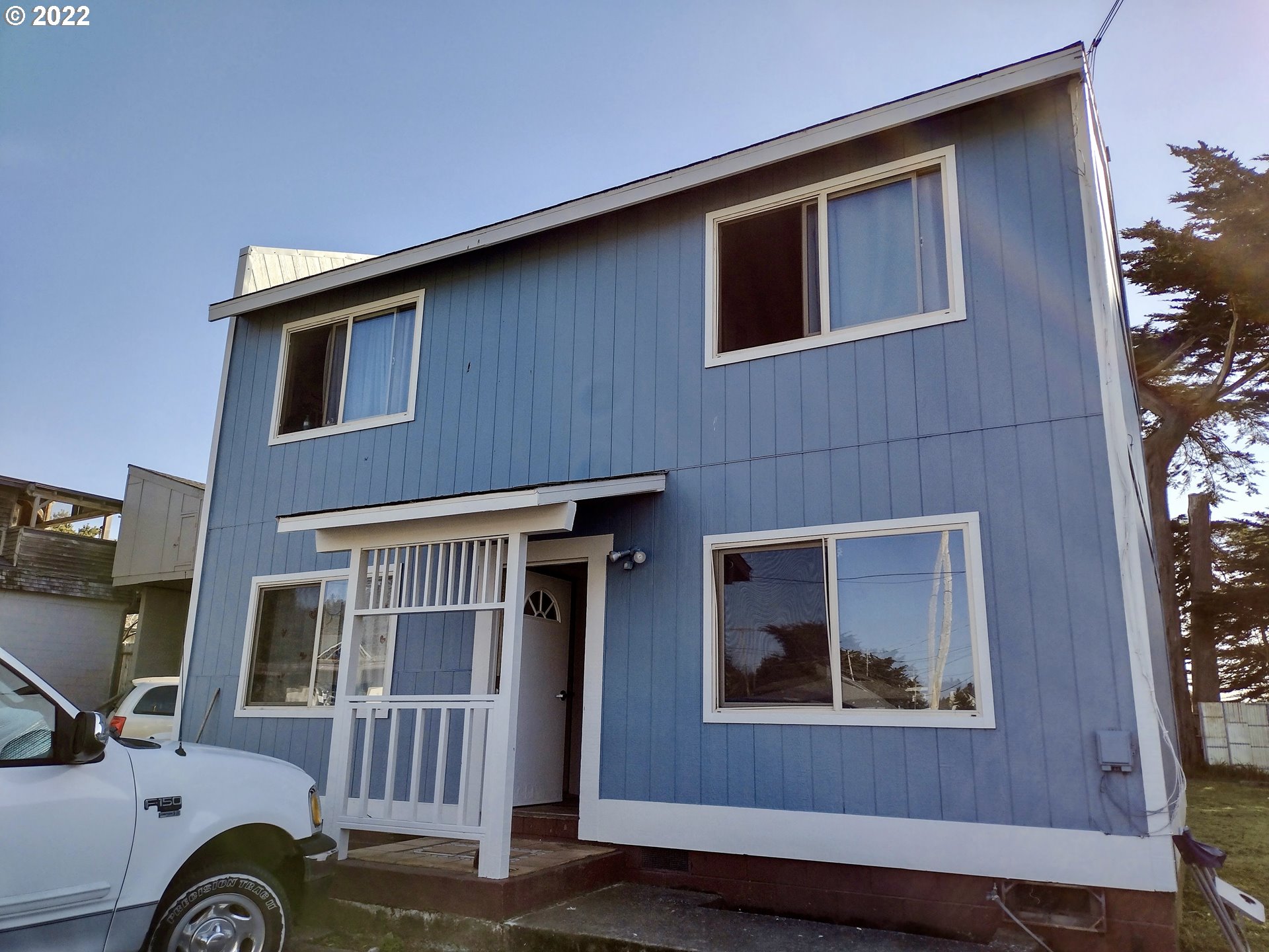 Photo of 94200 THIRD ST Gold Beach OR 97444