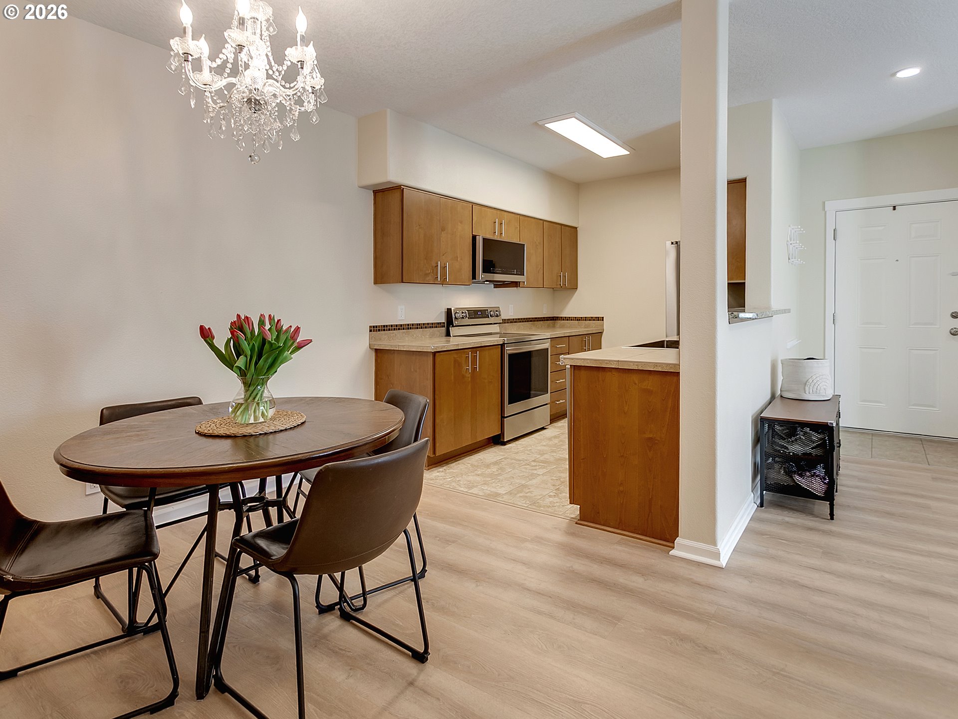 Photo #7: 221600916 Listing: Photo #7