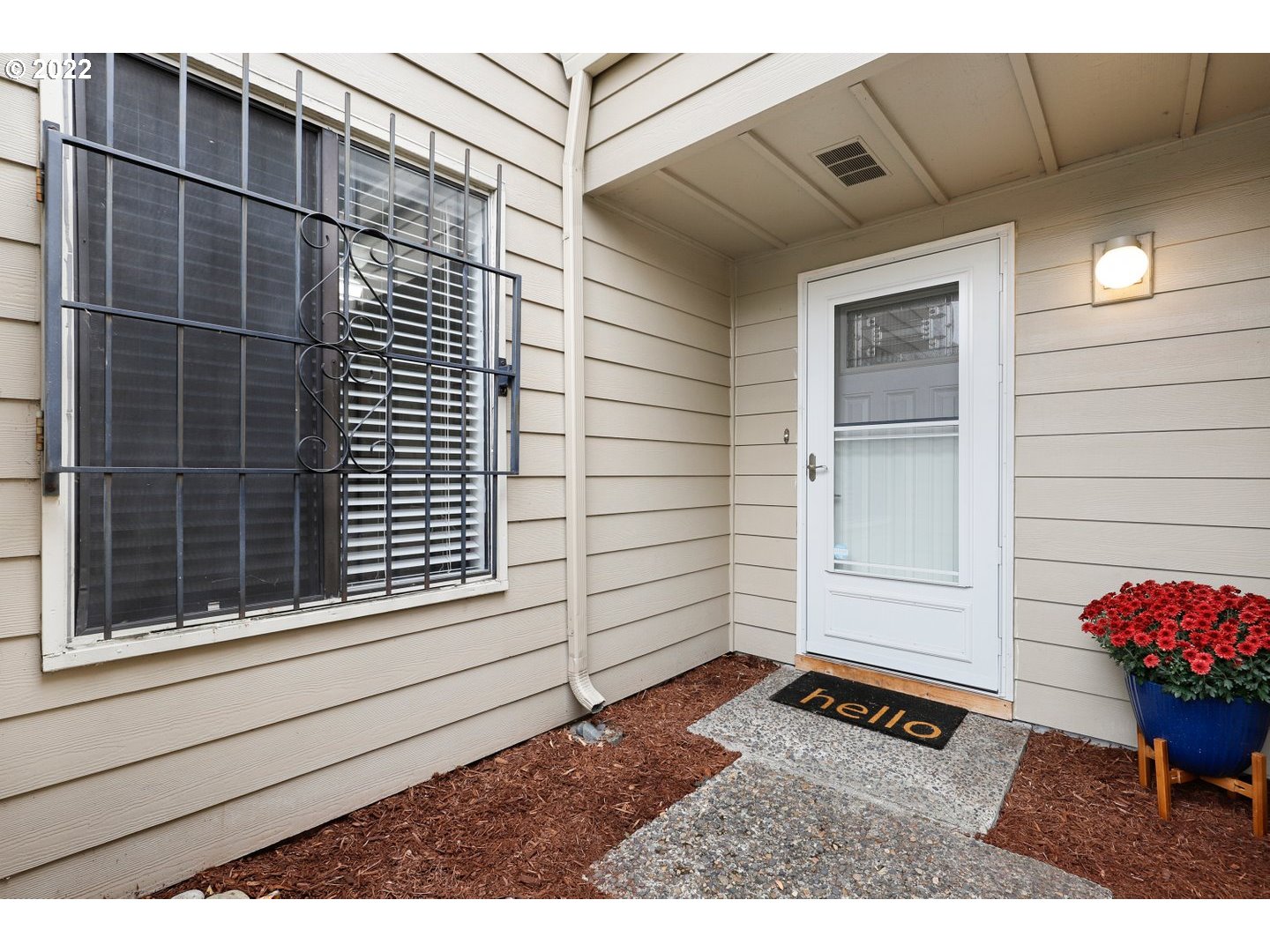 Photo #2: 22164430 Listing 
