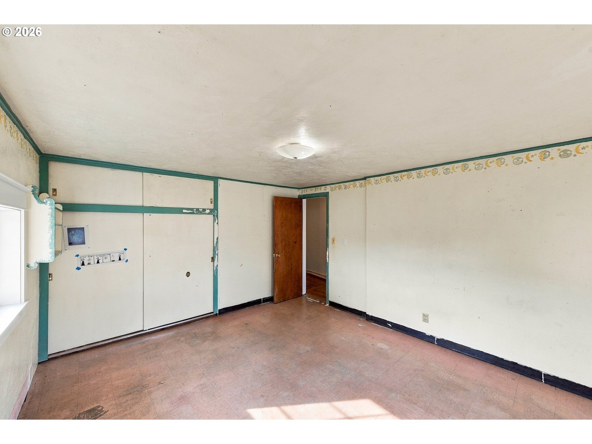 1439 UNION AVE, North Bend, OR 97459