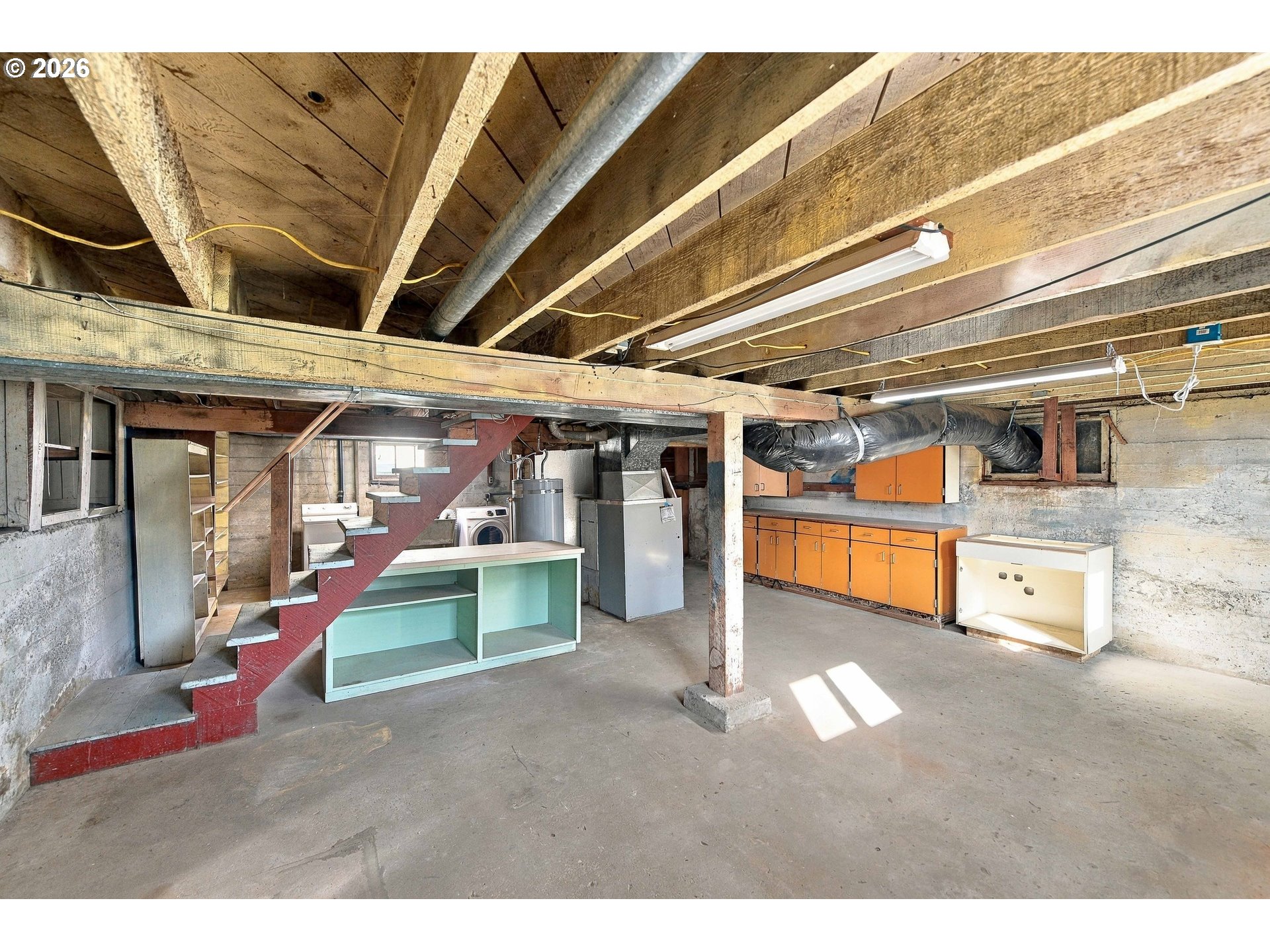 1439 UNION AVE, North Bend, OR 97459