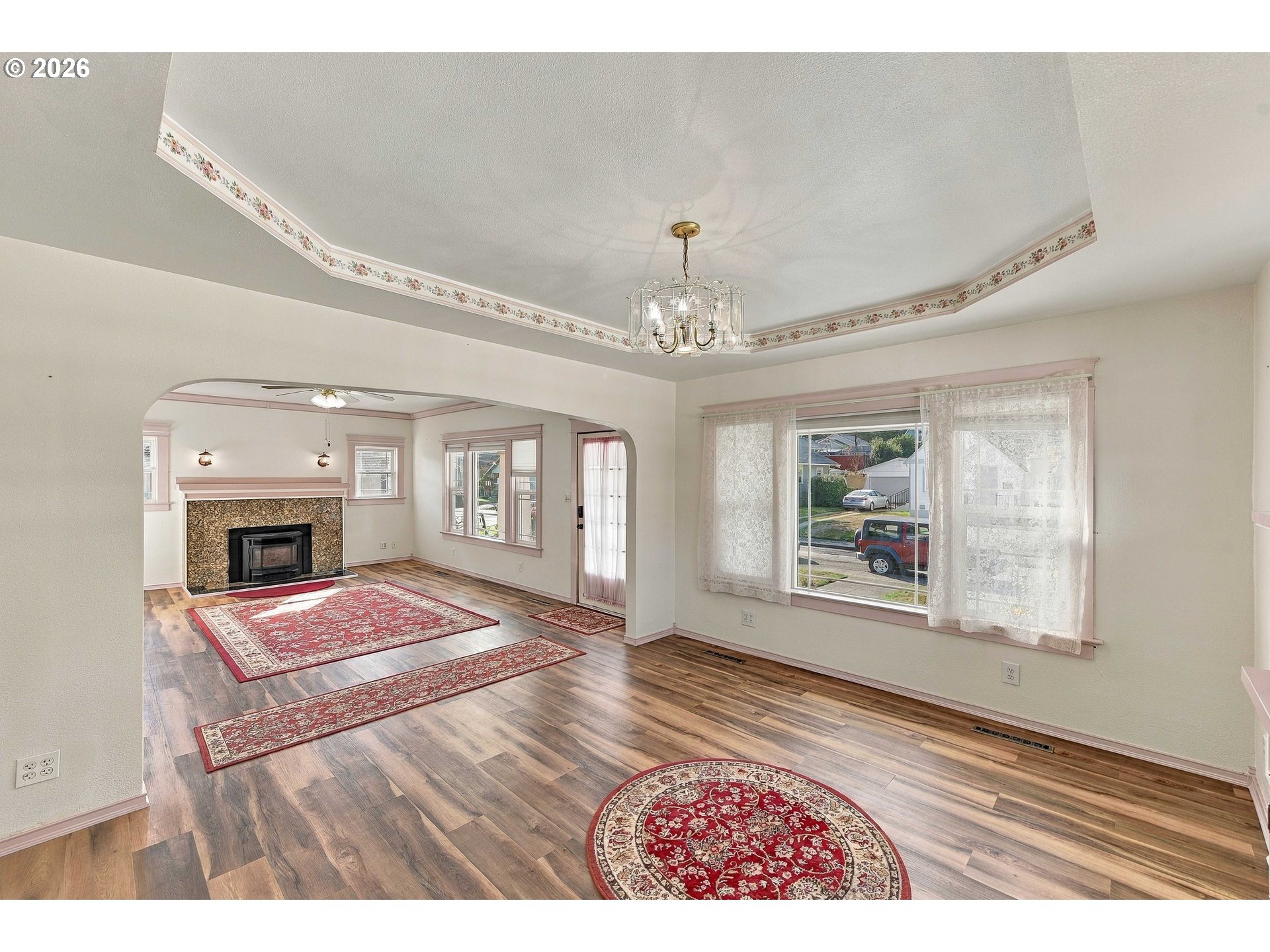 1439 UNION AVE, North Bend, OR 97459