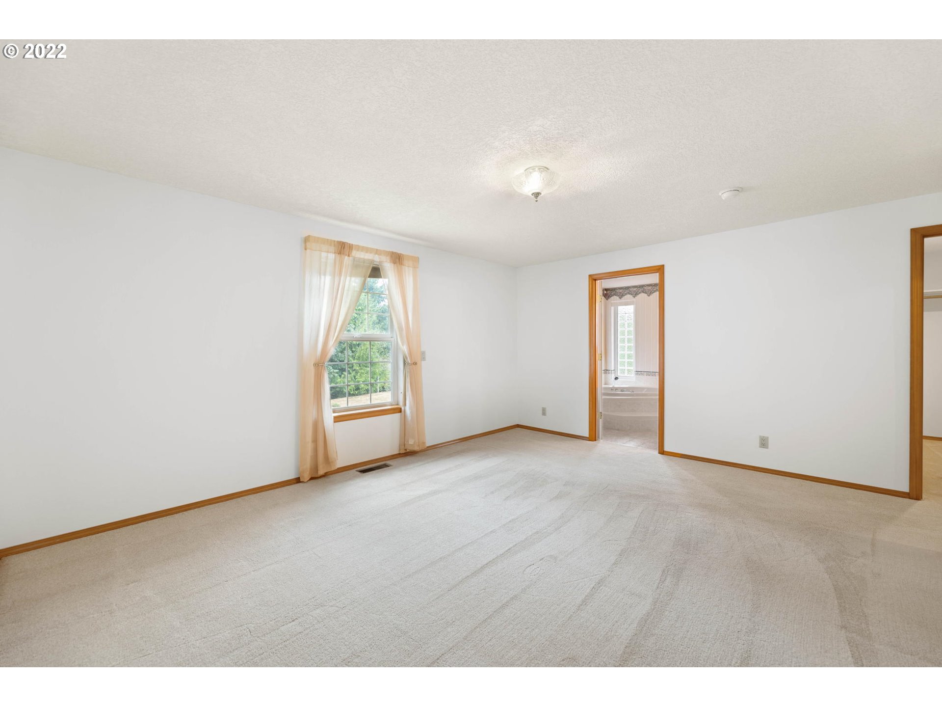 181  White Pine Rd, Castle Rock, WA 98611