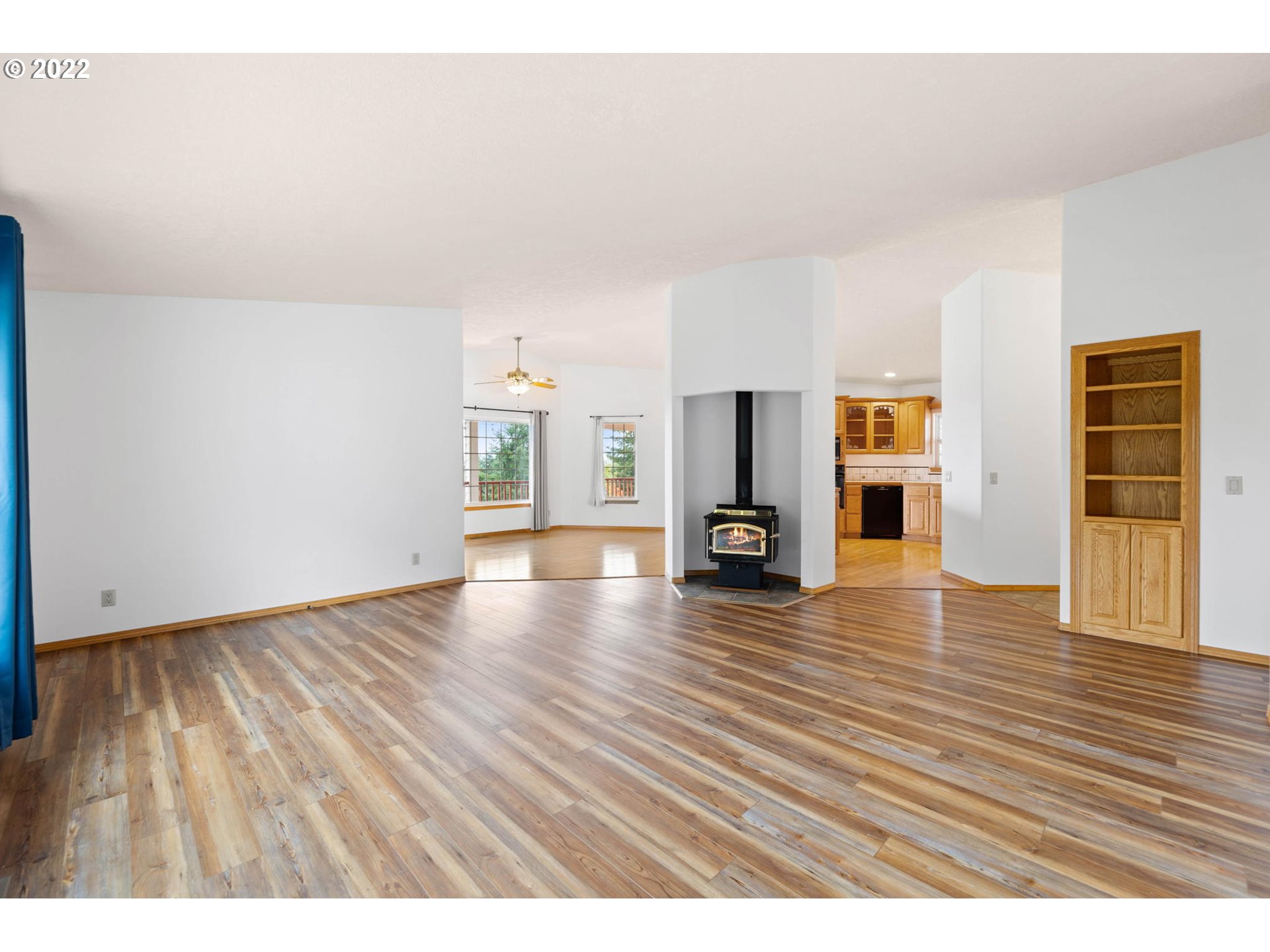 181  White Pine Rd, Castle Rock, WA 98611