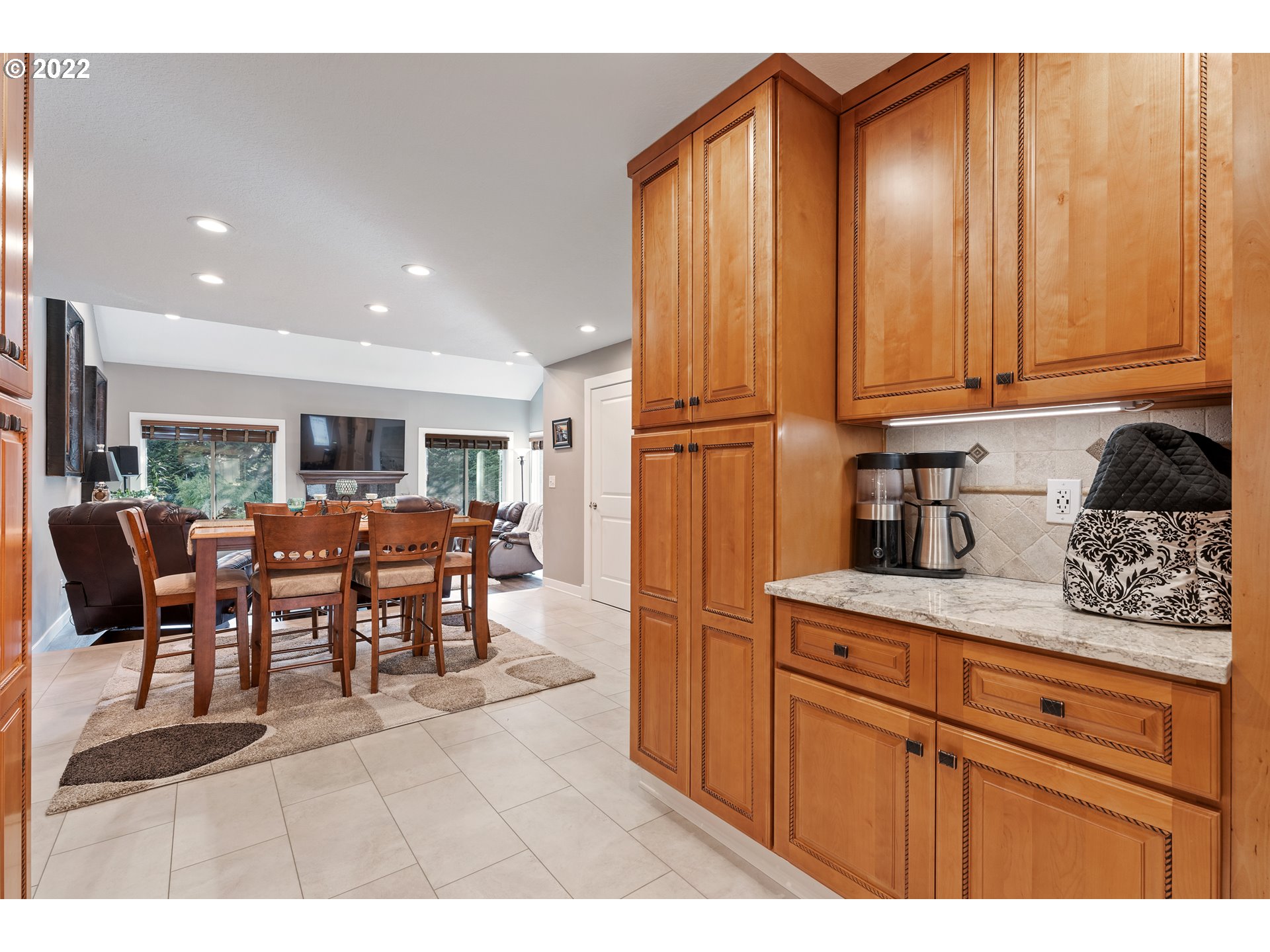 Photo #8 Kitchen/Dining Room