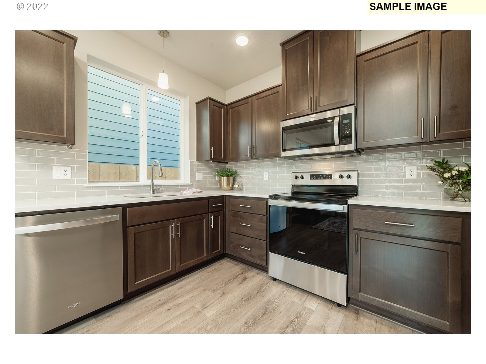Photo #4: 22207922 Listing 