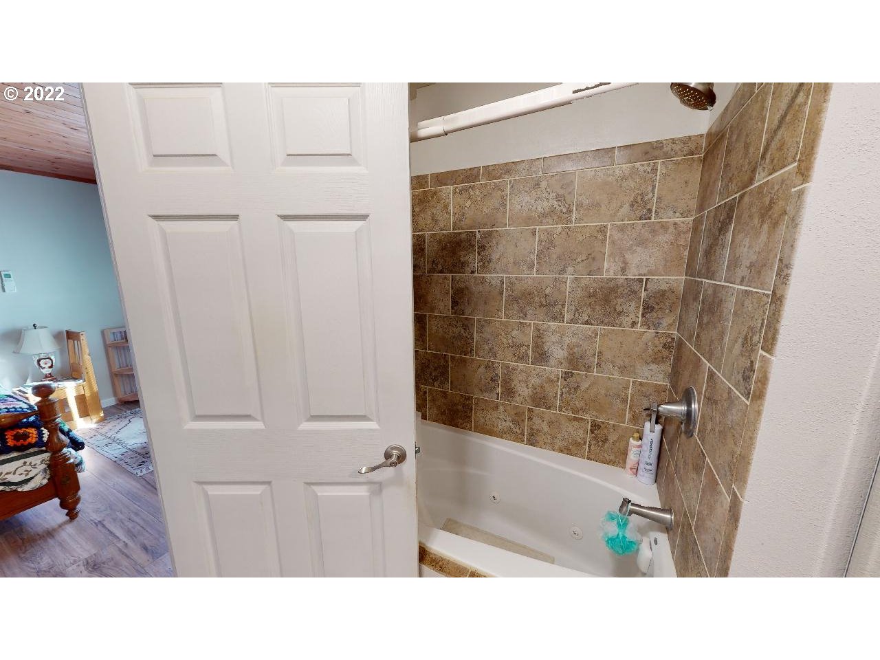 Owner's Suite Bathroom-Garden Tub