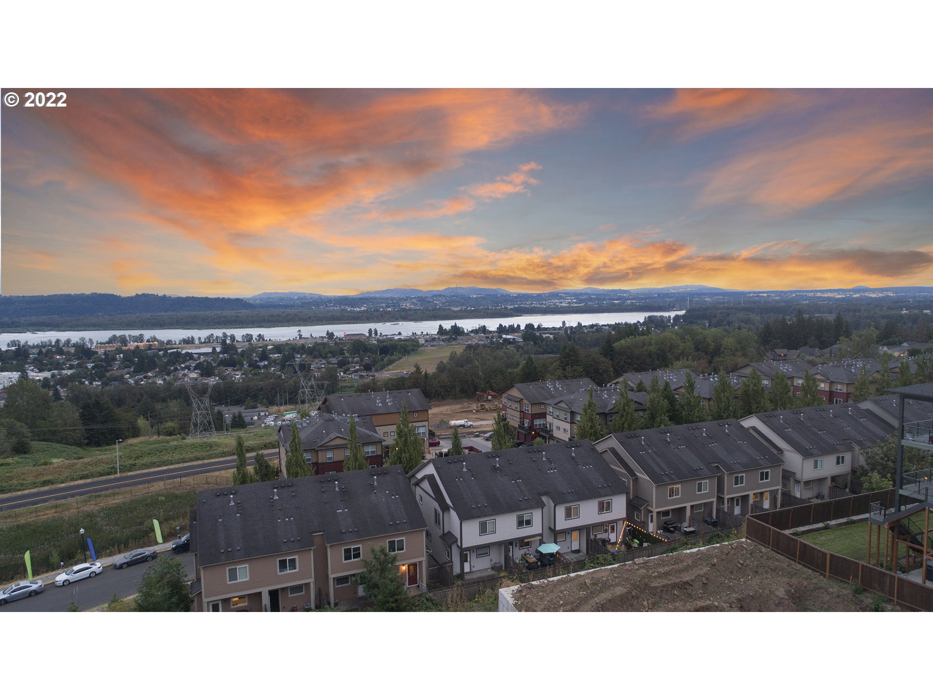 126 W W St, Washougal, WA 98671