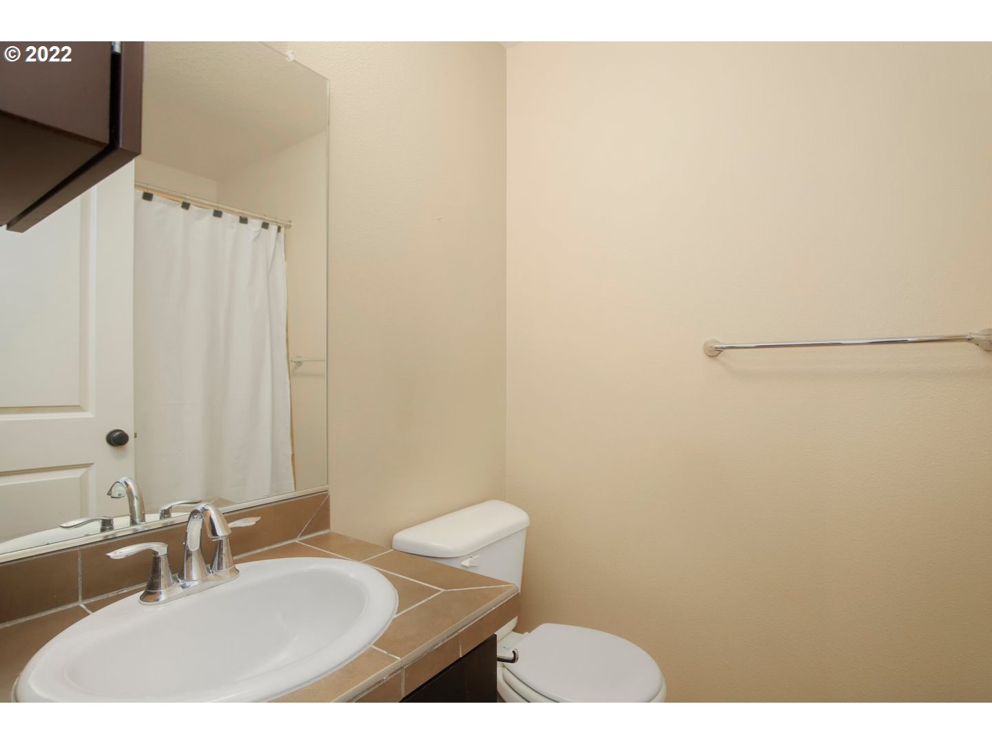Photo #6: 22225509 Listing 