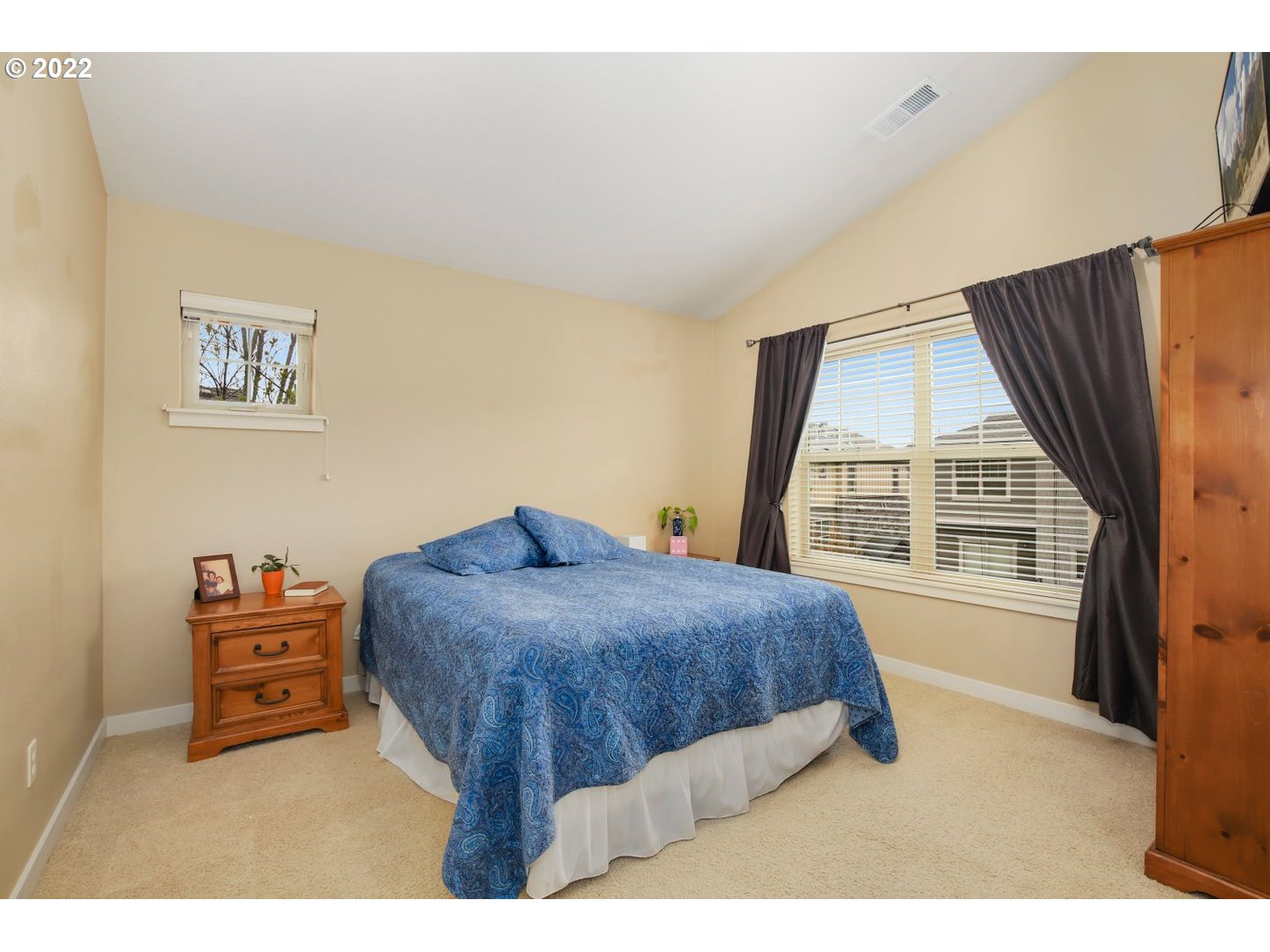 Photo #2: 22225509 Listing 