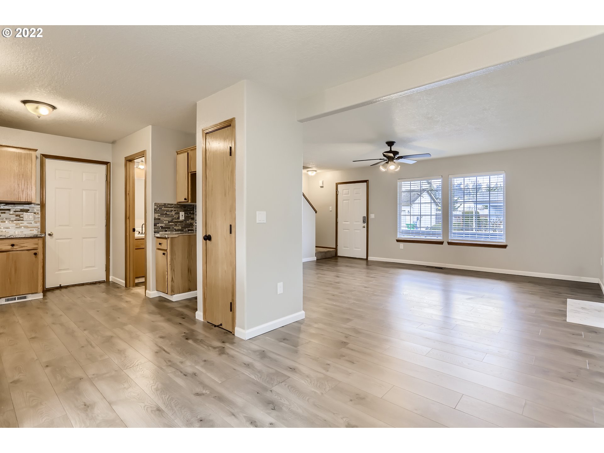 Photo #2: 22233836 Listing 