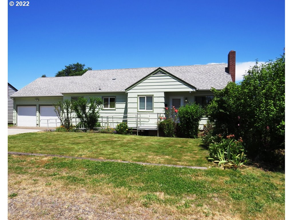 Wonderful opportunity to revive this great home to make it your own. Oak floors, fireplace, large kitchen, ductless heat pump, two eating areas, insulated windows, newer garage doors, irrigation well, newer electric panel. Tons of storage with an extra bonus room upstairs. Many varieties of roses, loganberries, raspberries, thornless blackberries, apple tree, and artichokes. High quality wheelchair ramp is included. It's a fixer but a solid home. Great location near the end of a dead-end street.