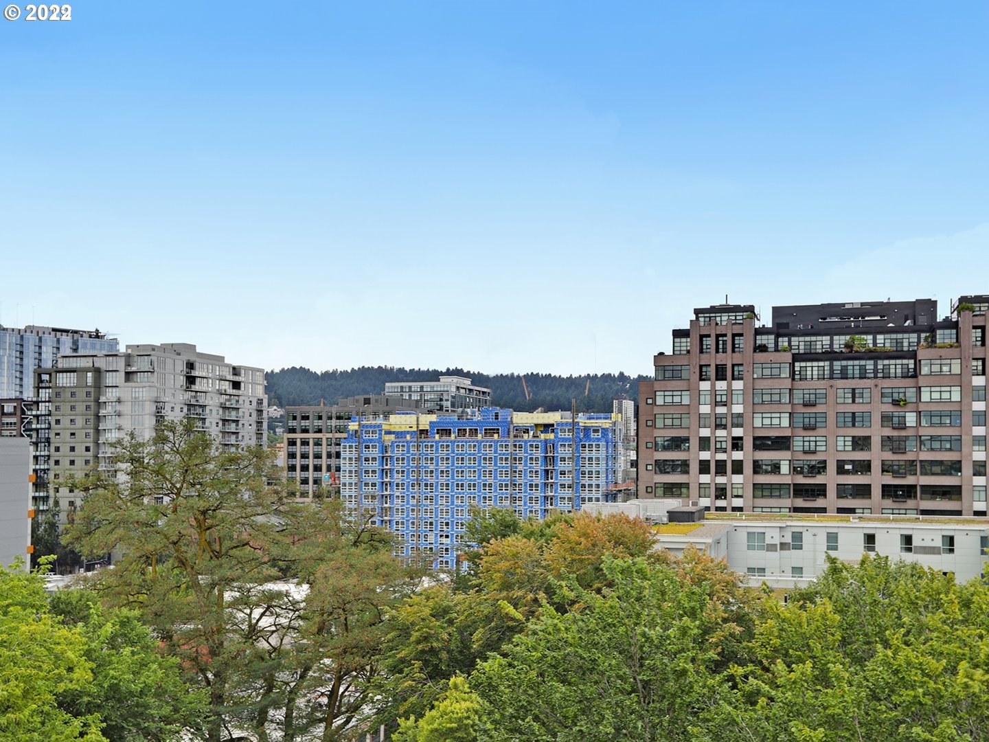 Photo #3: 22260834 Listing 