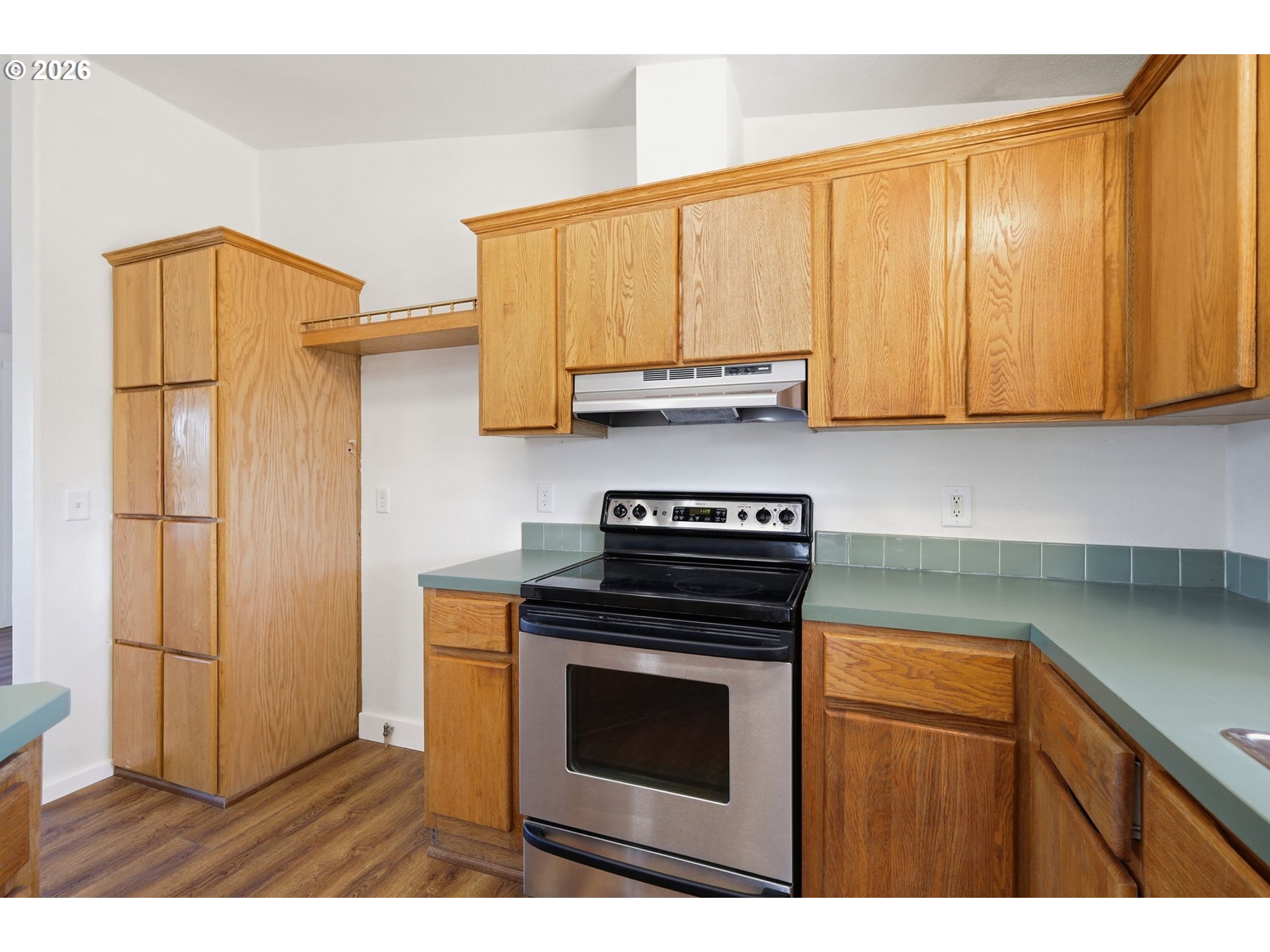 Property photo 11 of 44