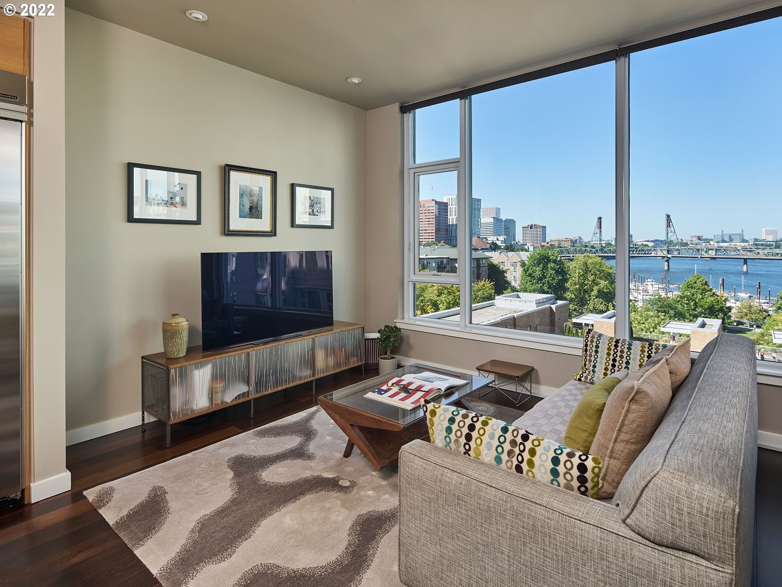 Photo #3: 22267726 Listing 