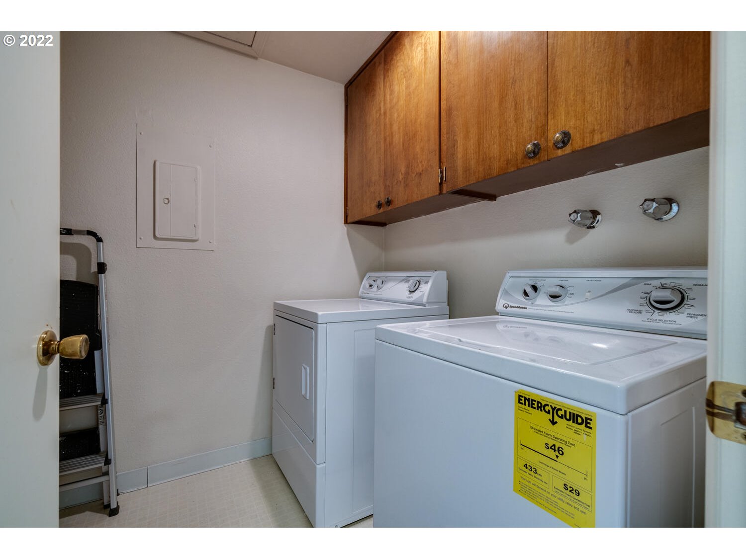 Photo #6: 22272921 Listing 