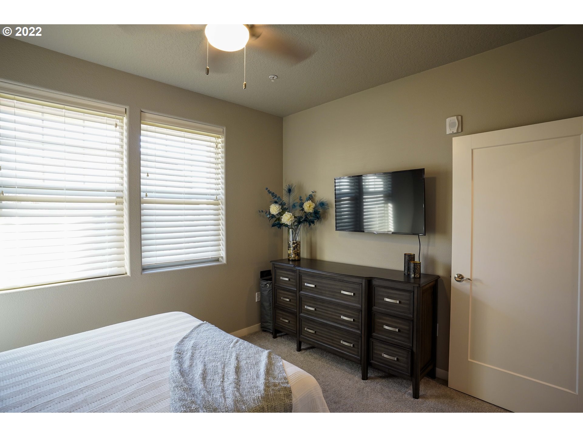 Photo #3: 22275394 Listing 