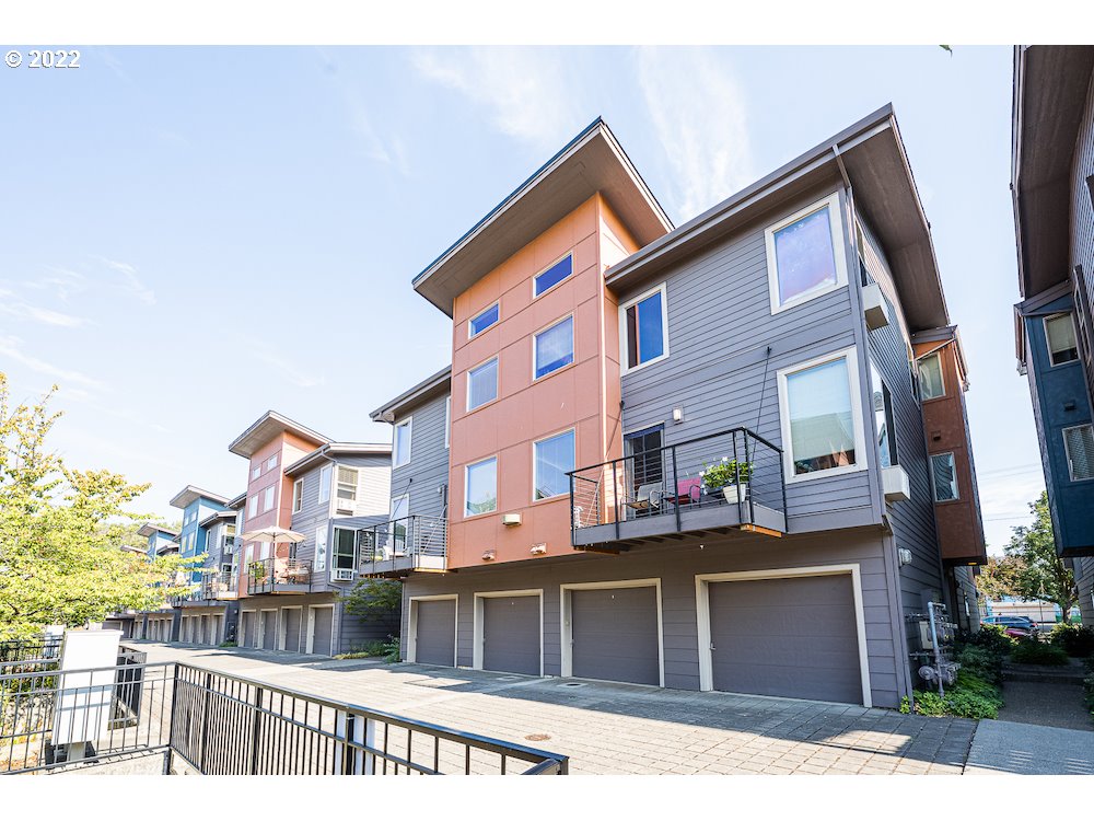 Photo #6: 22275679 Listing 
