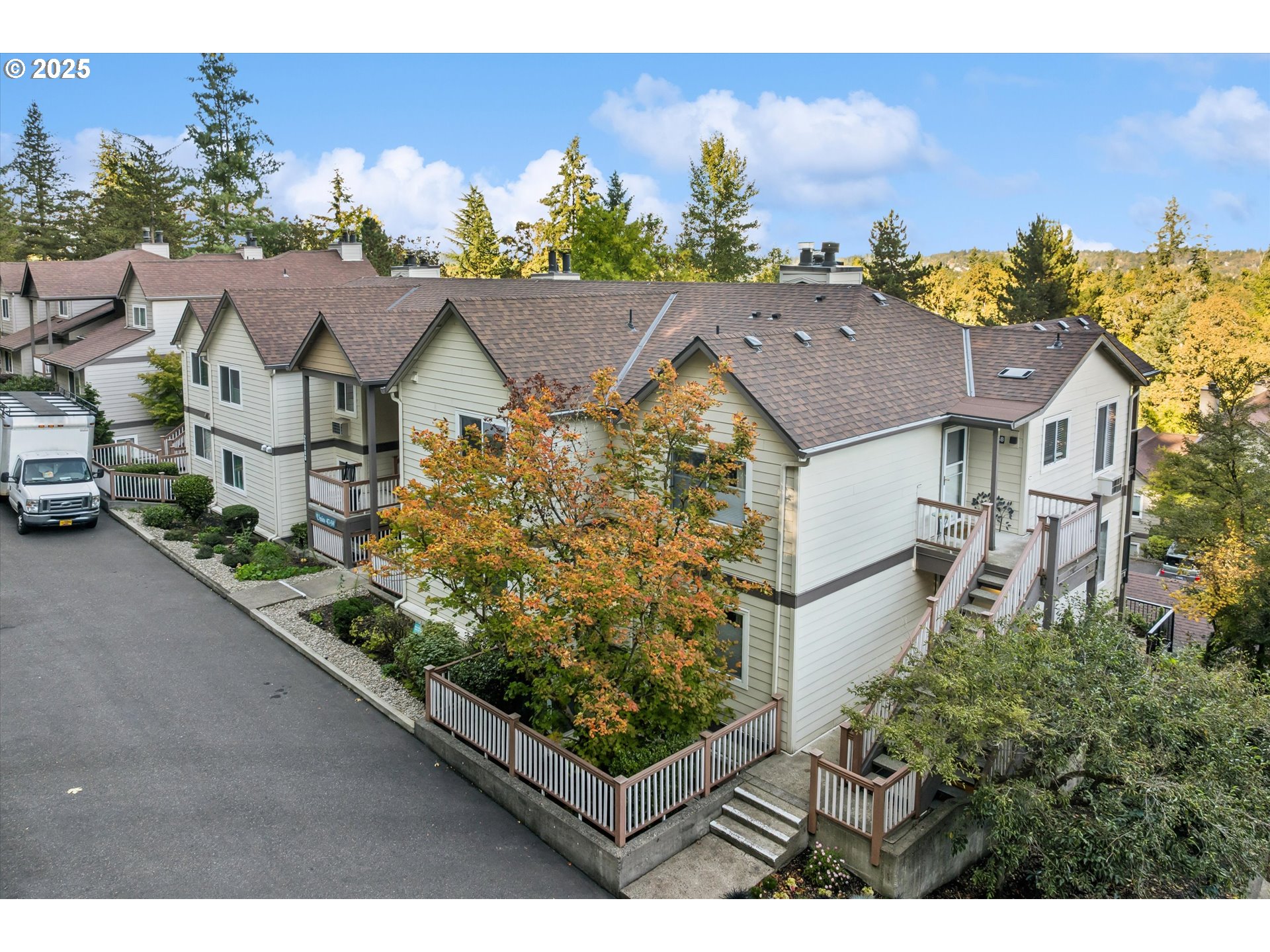 Photo #4: 222800807 Listing 