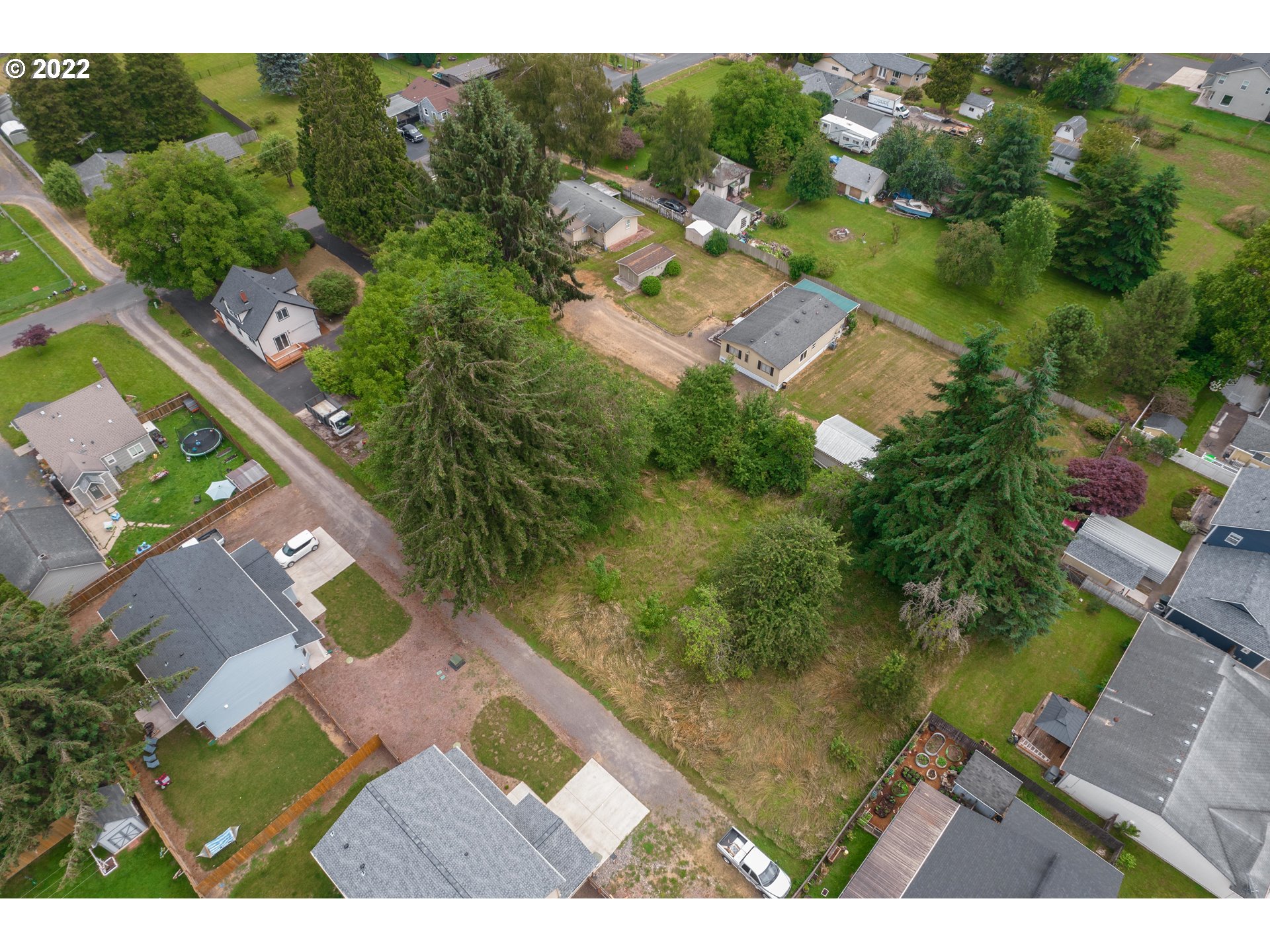 233  Lexington Ave, Kelso, WA 98626