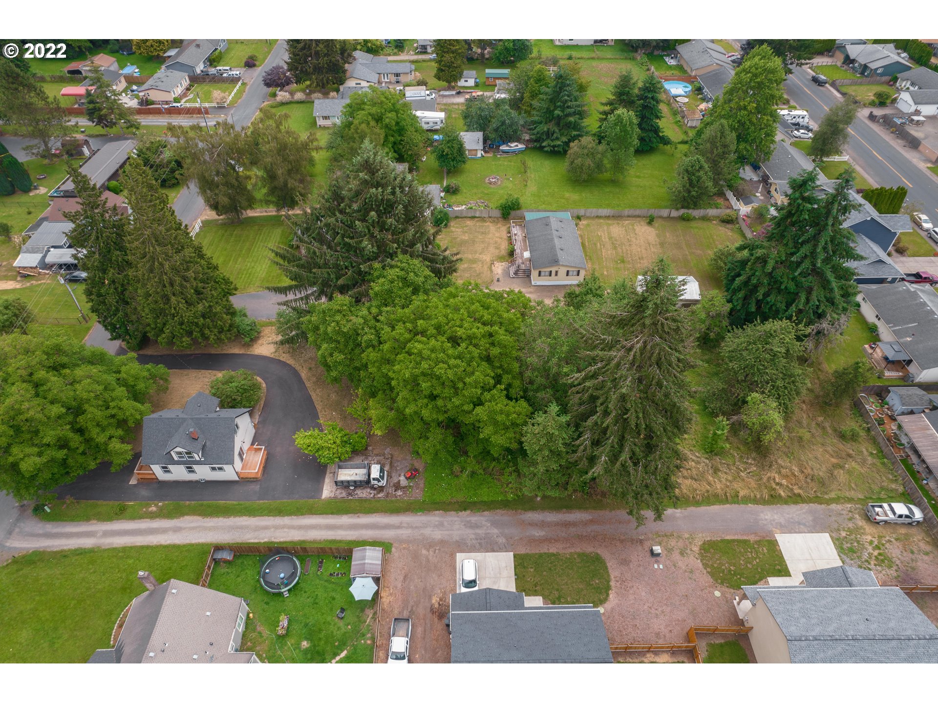 233  Lexington Ave, Kelso, WA 98626