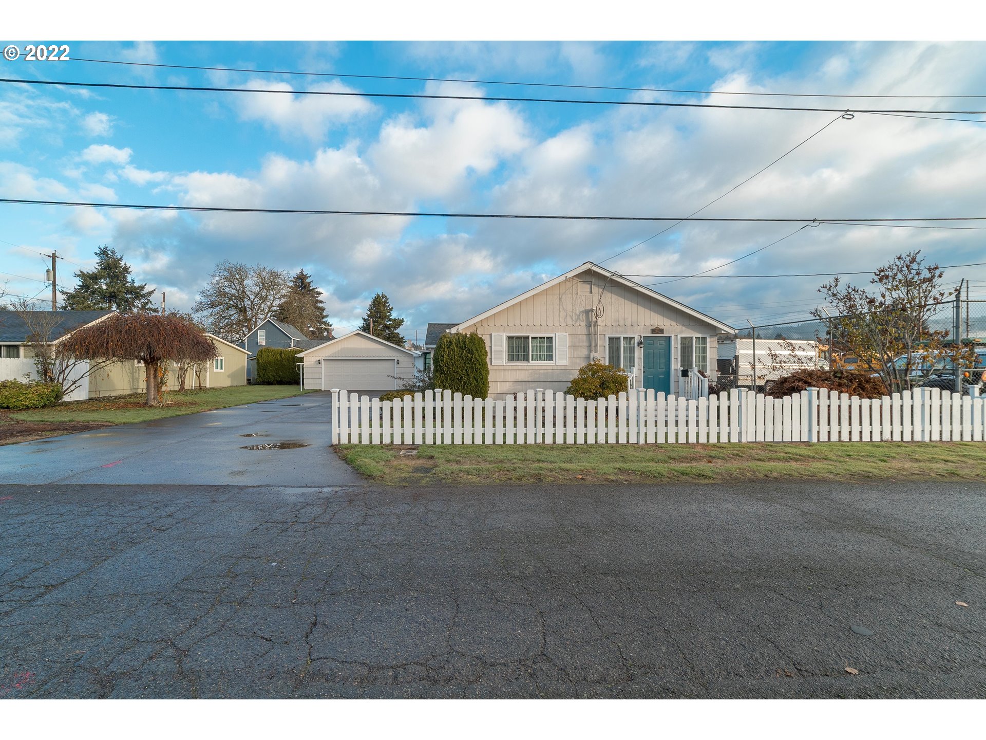 603 S Maple St, Kelso, WA 98626