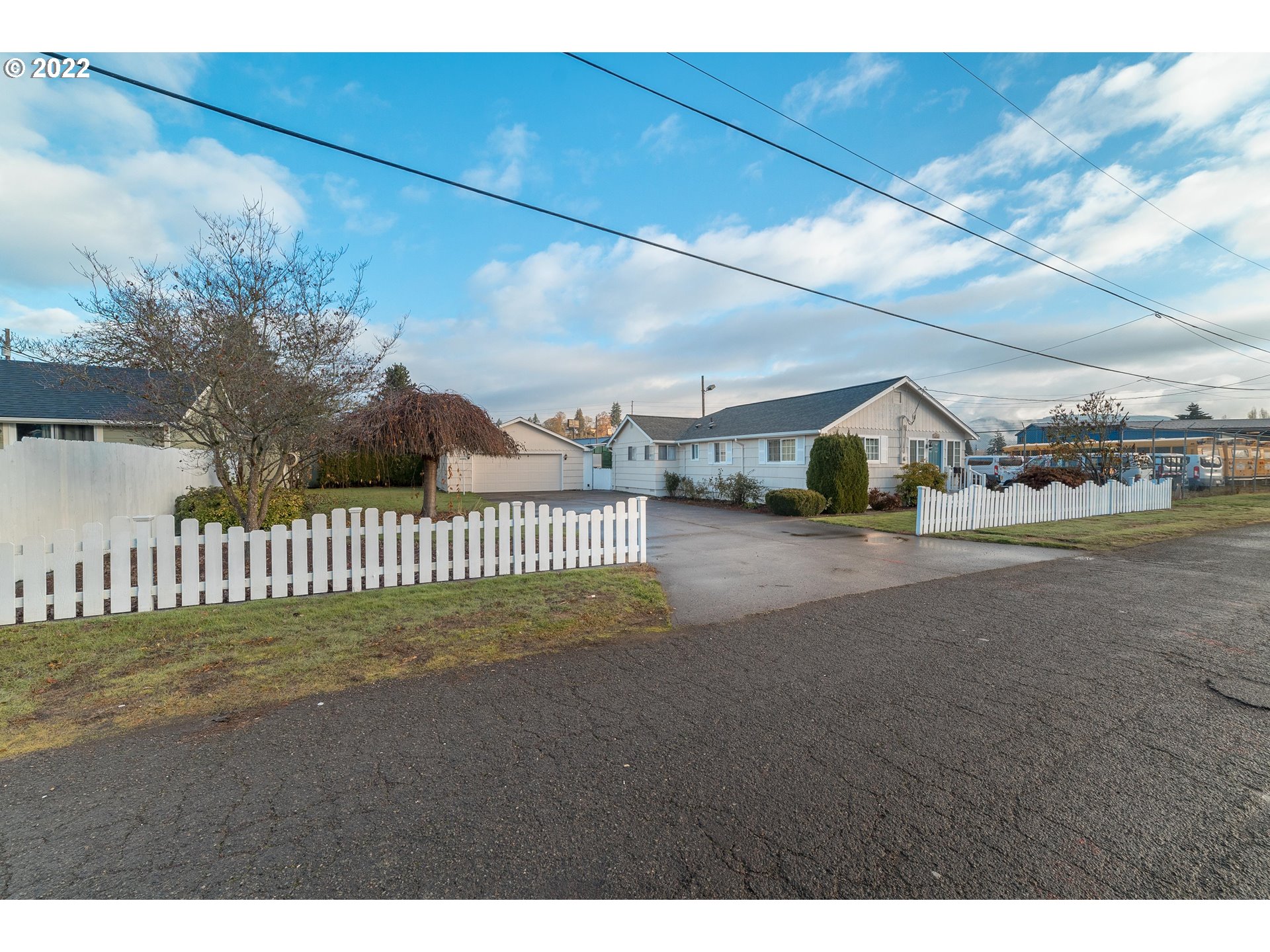 603 S Maple St, Kelso, WA 98626