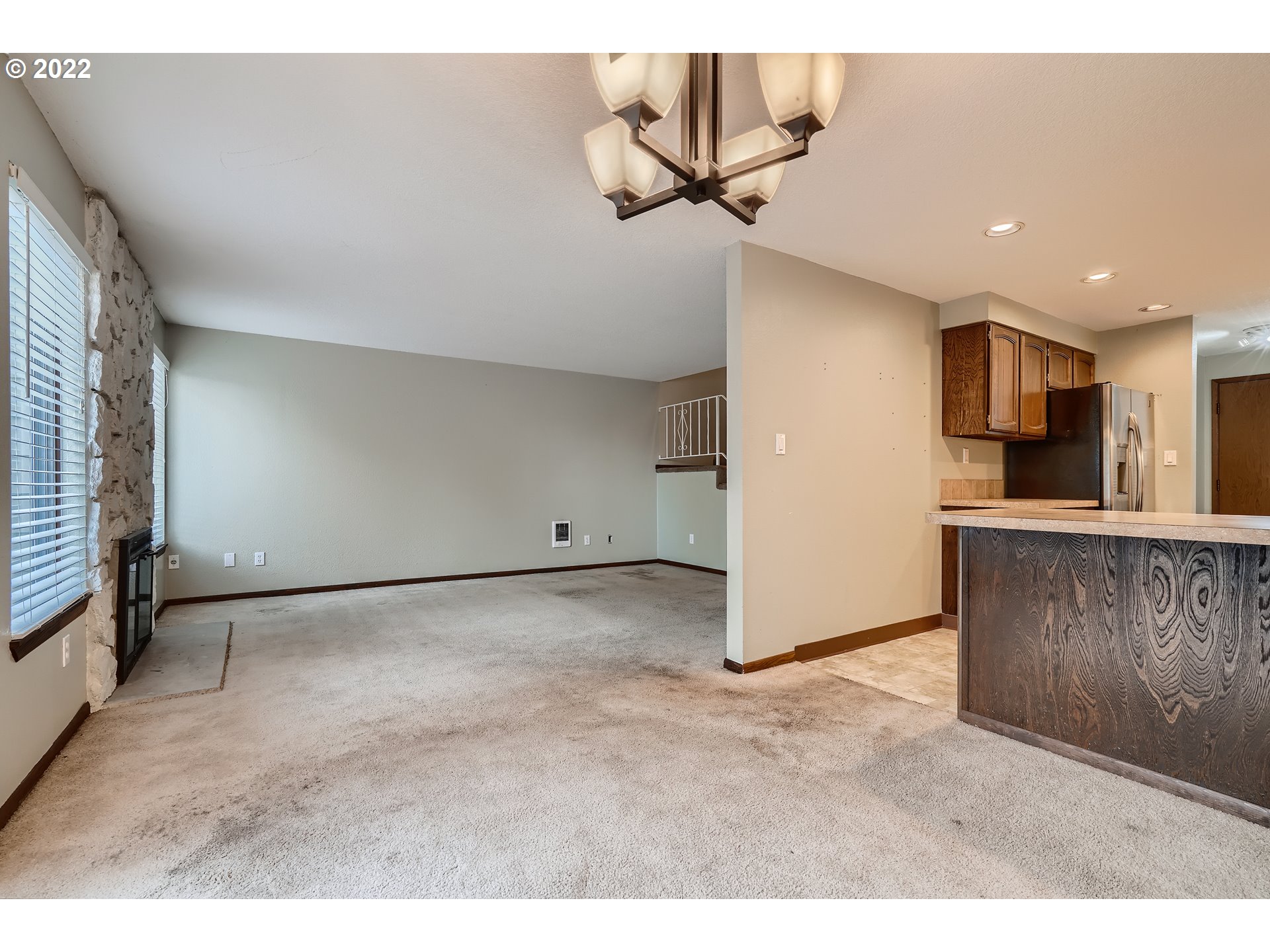 Photo #6: 22283936 Listing 