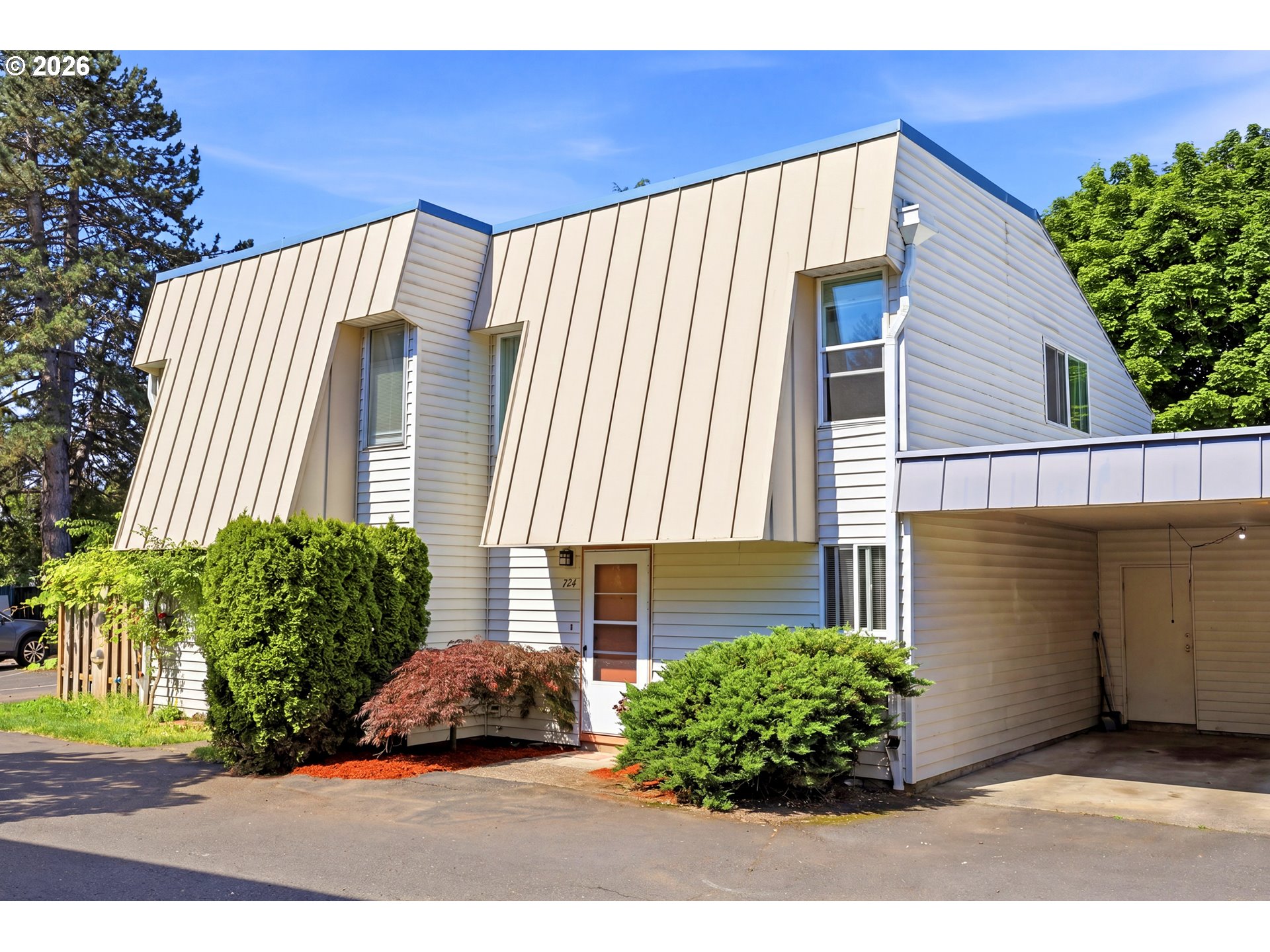 Photo #1: 223019257 Listing: Photo #1