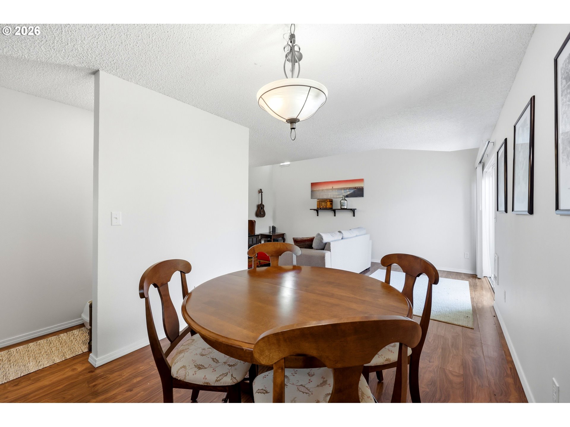 Photo #5: 223019257 Listing: Photo #5
