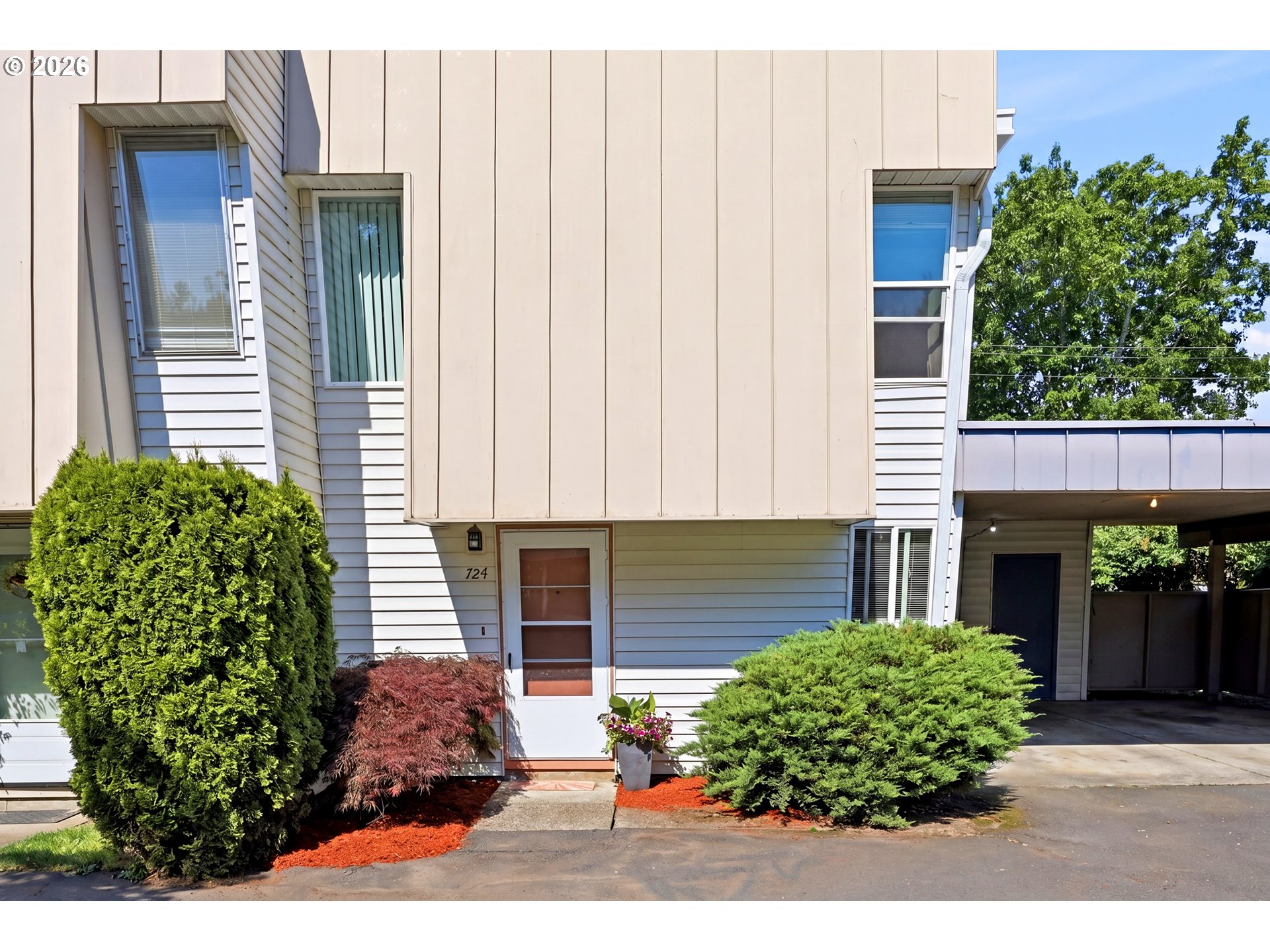 Photo #10: 223019257 Listing: Photo #10