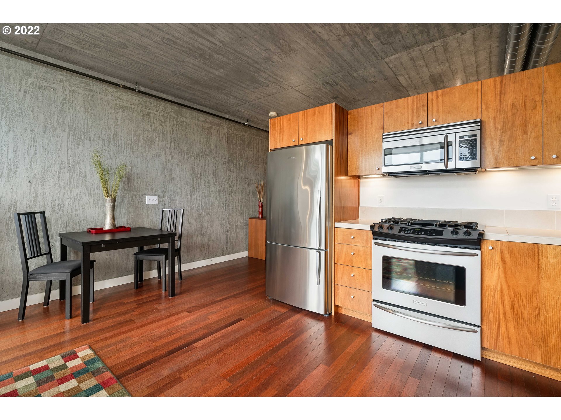 Photo #4: 22311023 Listing 
