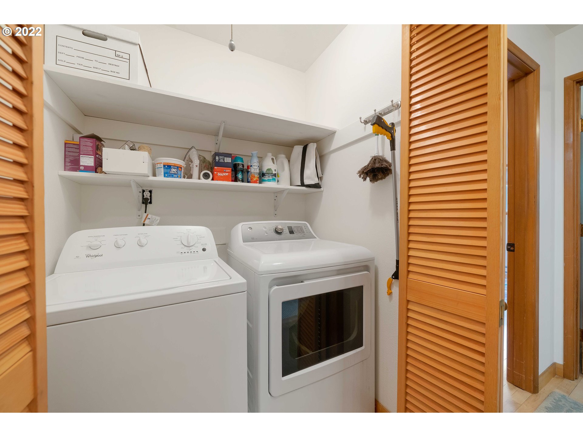Photo #5: 22314369 Listing 