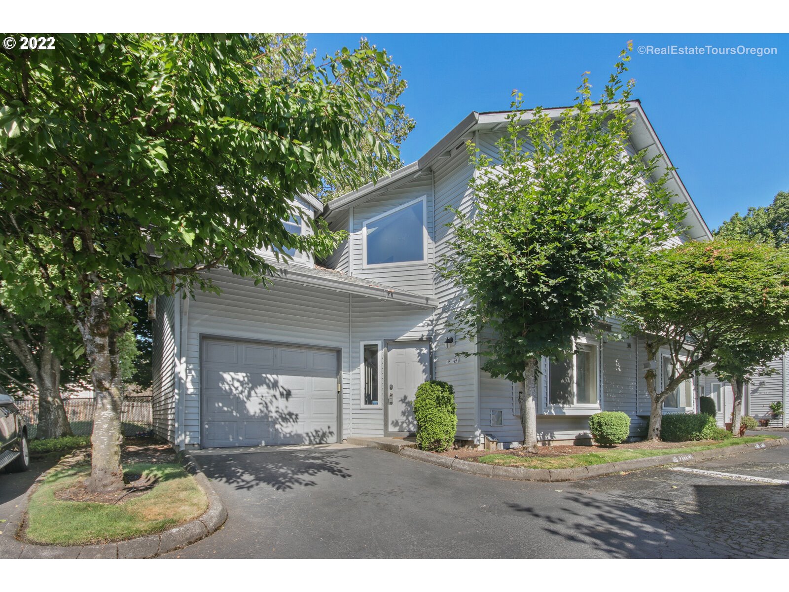 Photo #2: 22314721 Listing 