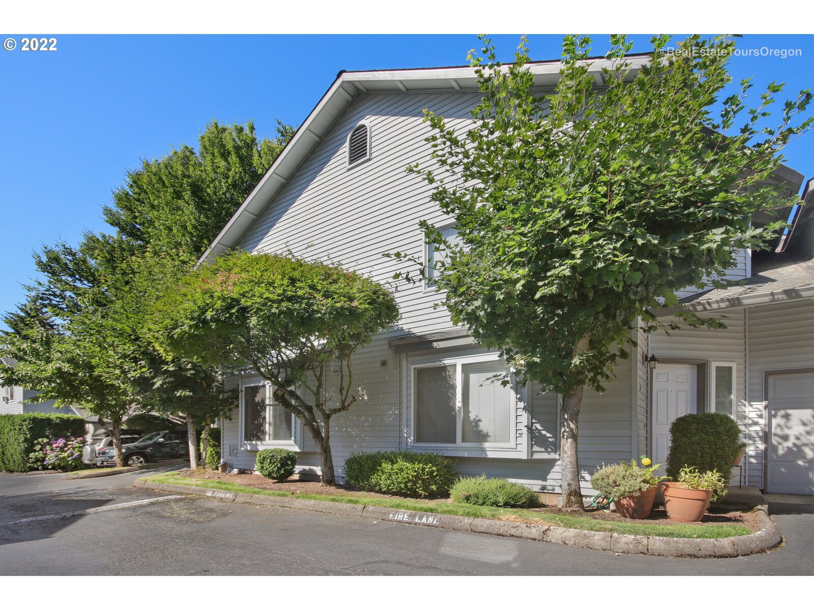 Photo #3: 22314721 Listing 