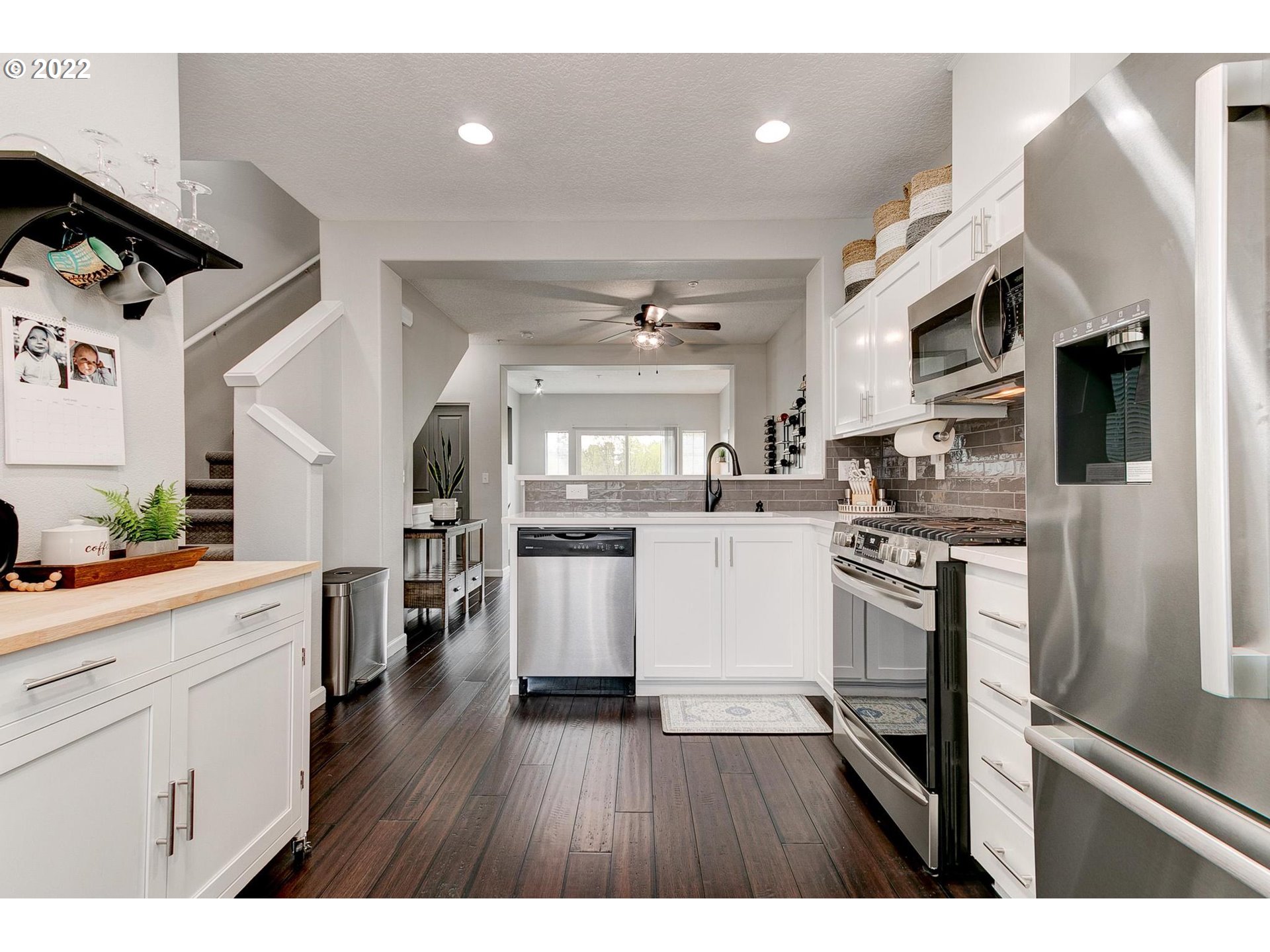 Photo #7: 22322617 Listing 