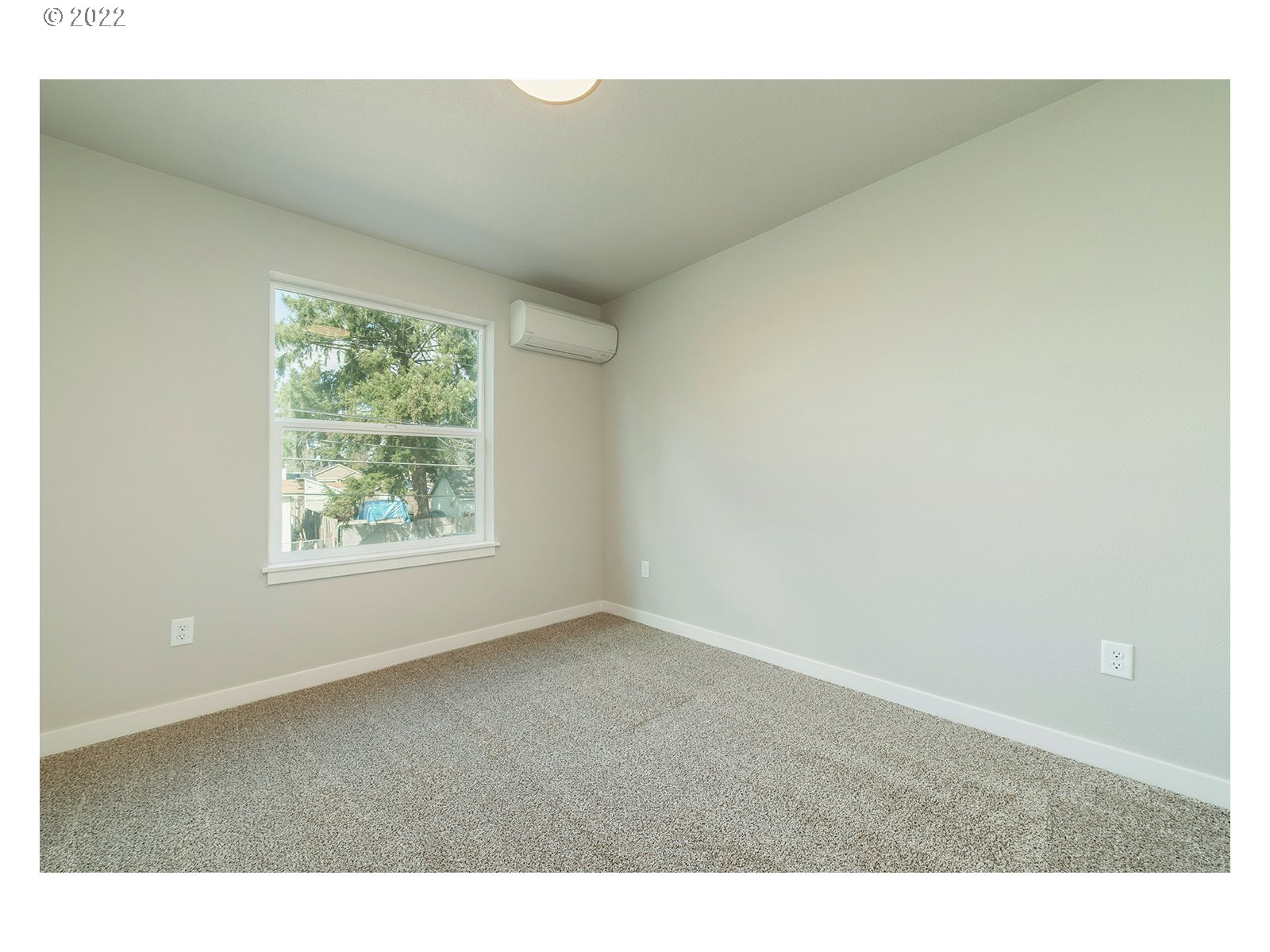 Photo #4: 22325702 Listing 