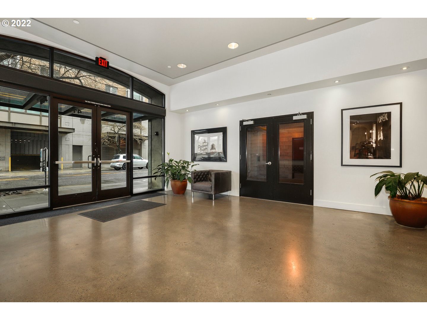 Photo #4: 22326335 Listing 