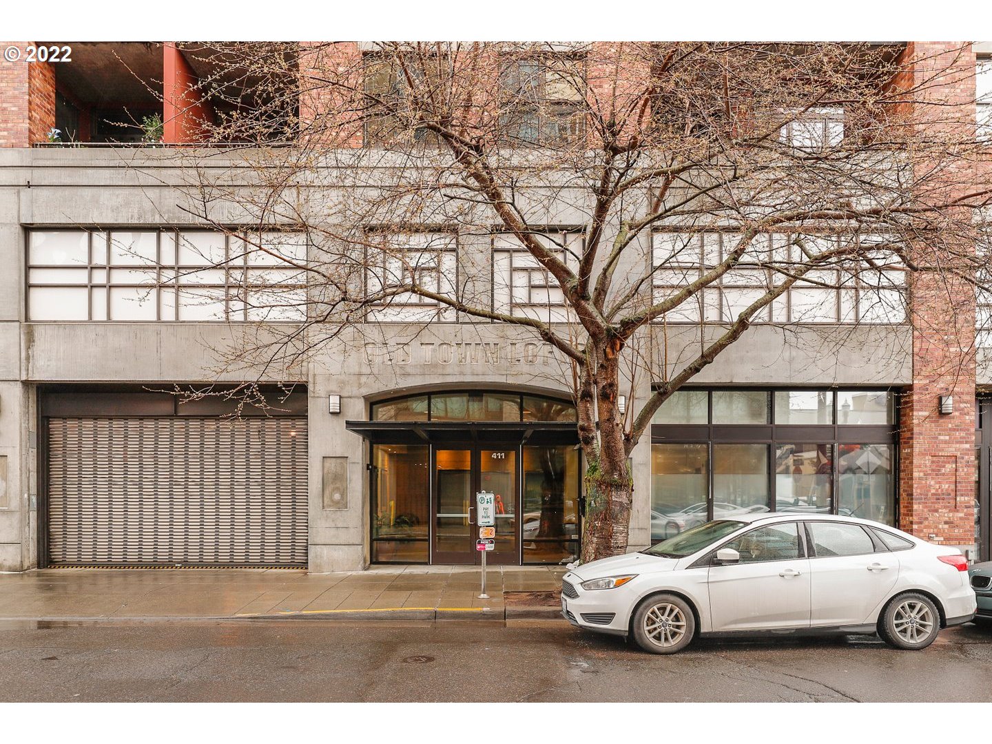 Photo #2: 22326335 Listing 