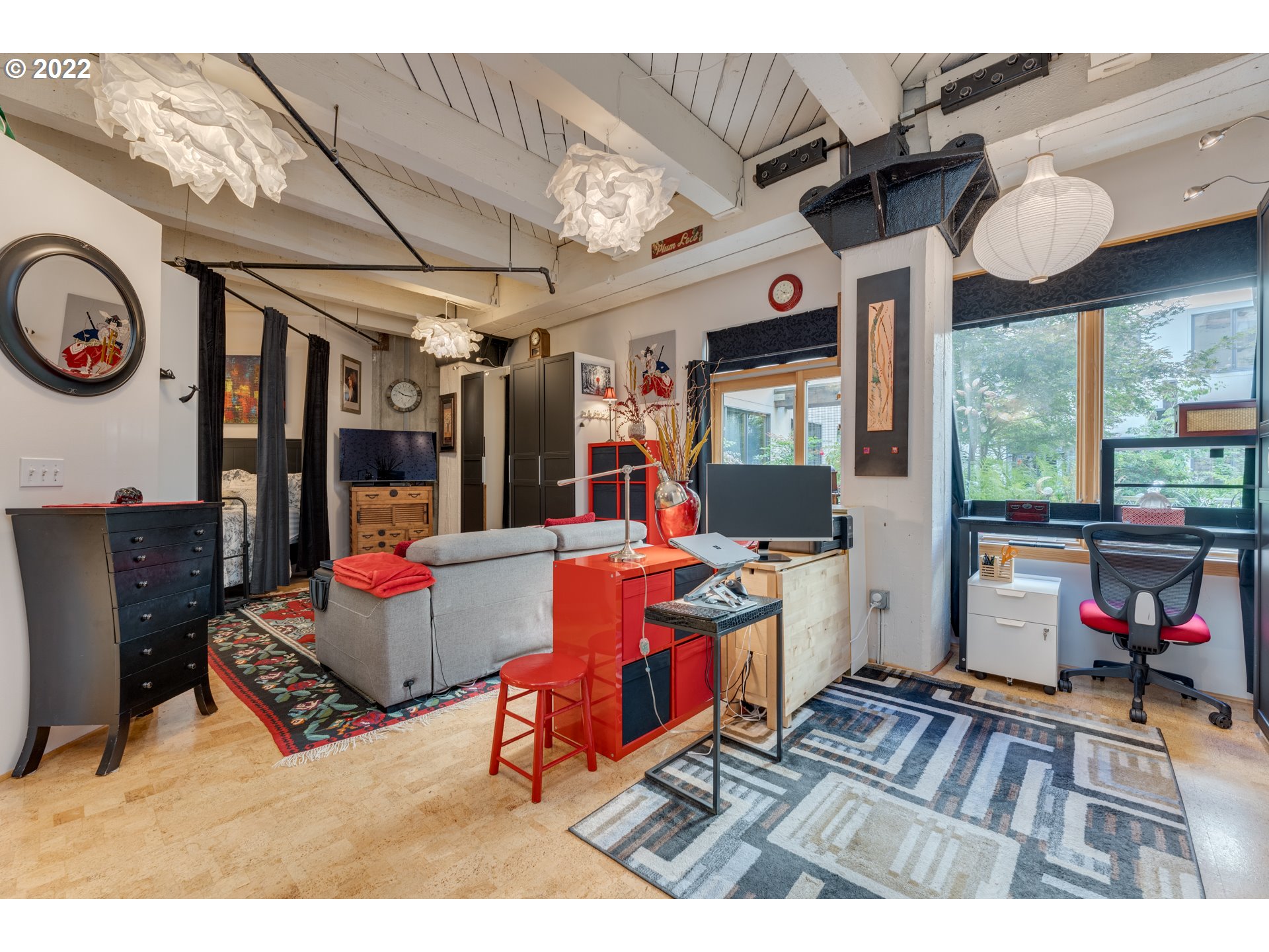 Photo #6: 22330019 Listing 